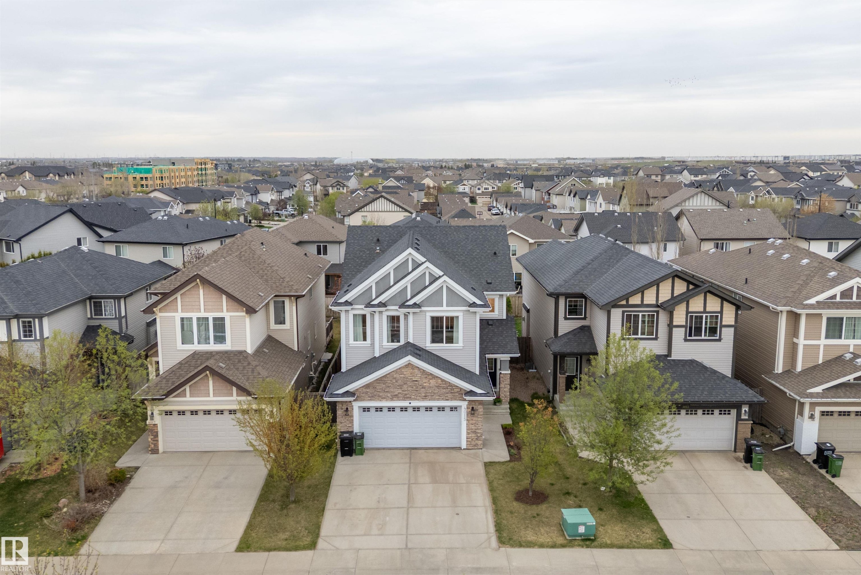 4015 Alexander Way, Edmonton, AB
