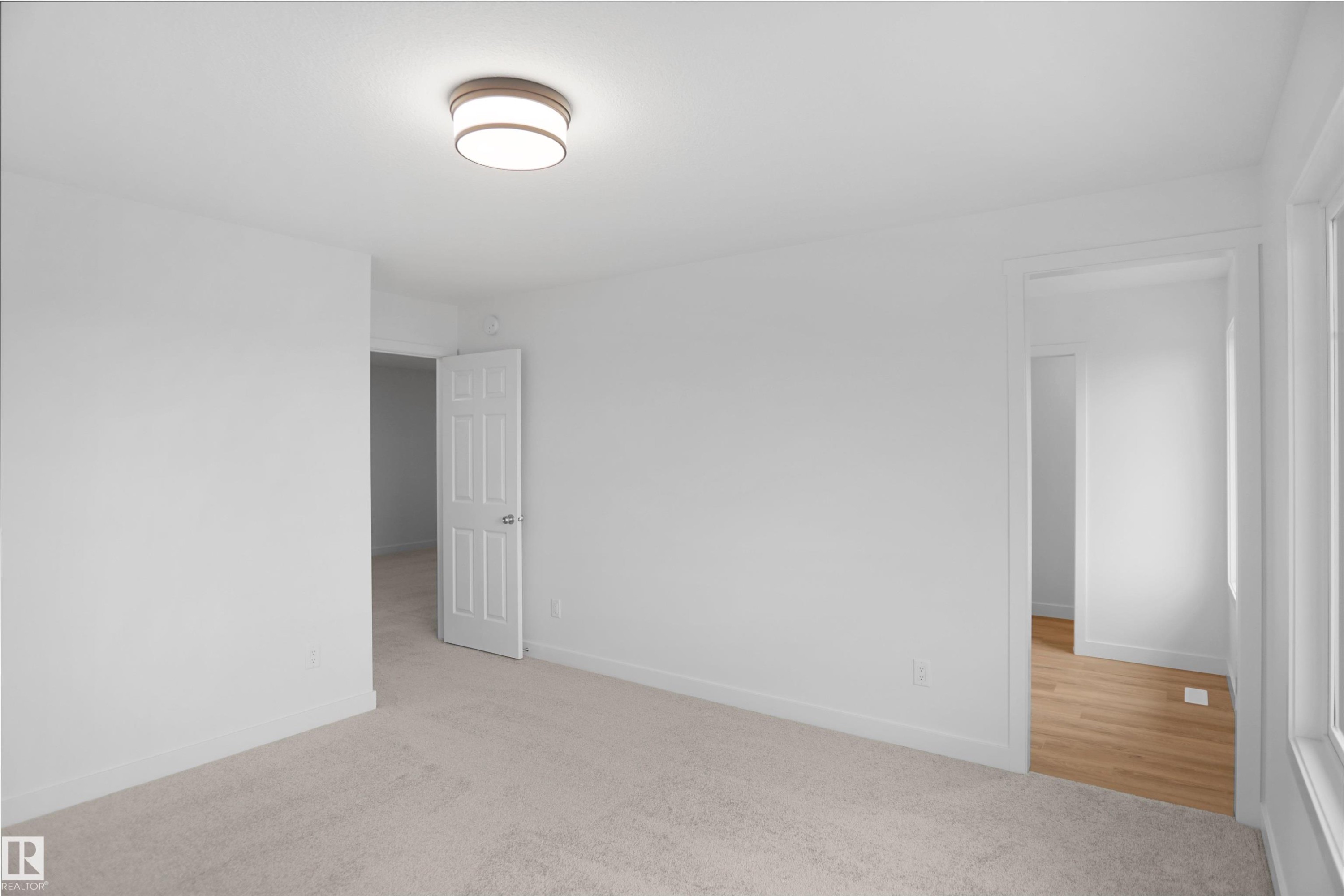 956 17 Avenue, Edmonton, AB
