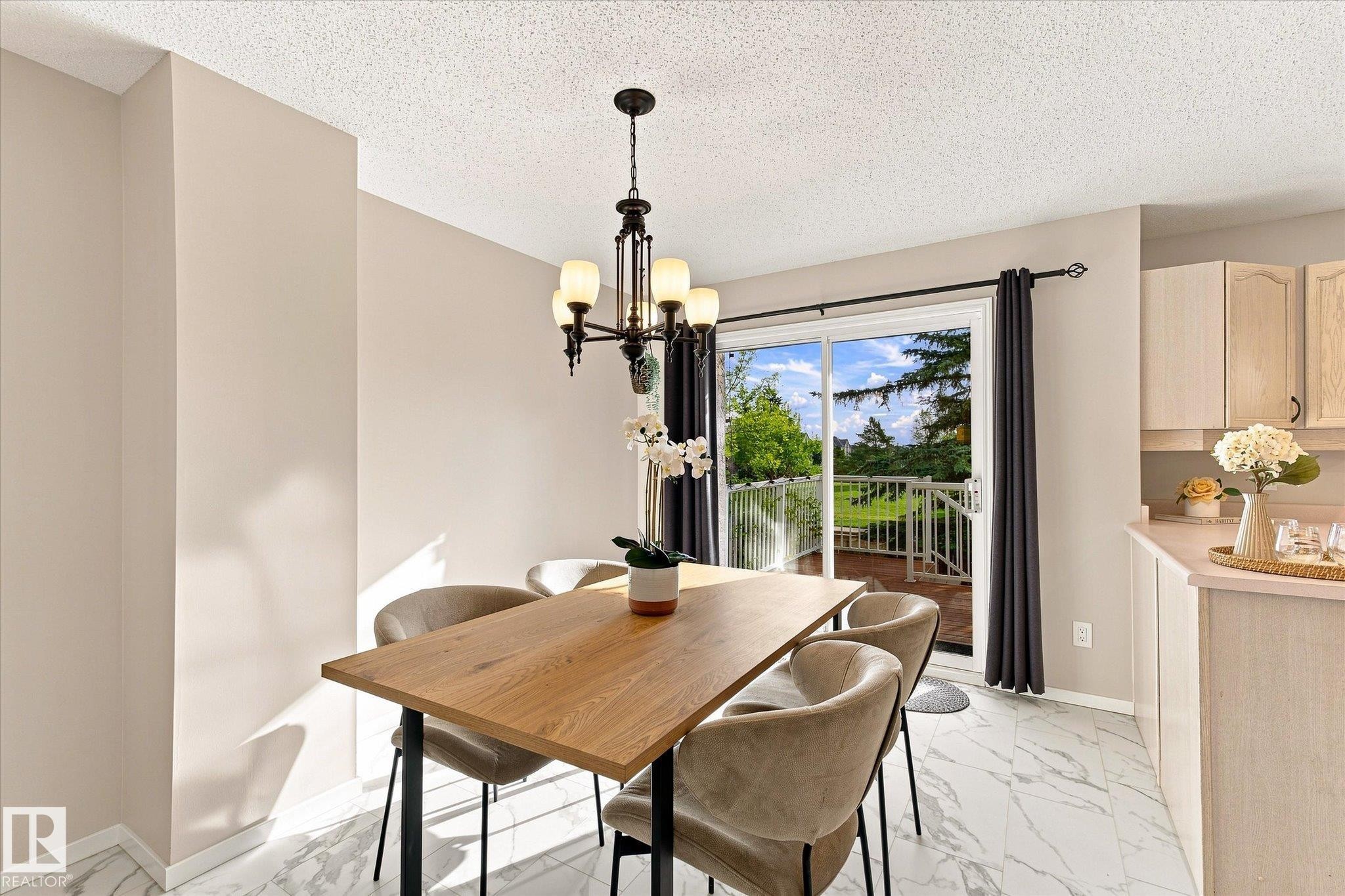 17610 96 Avenue Nw, Edmonton, AB