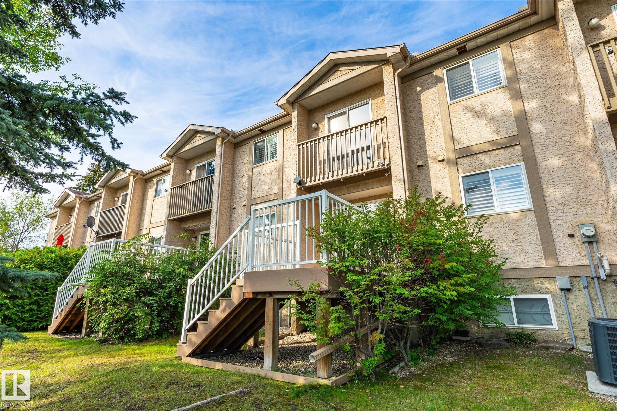 17610 96 Avenue Nw, Edmonton, AB