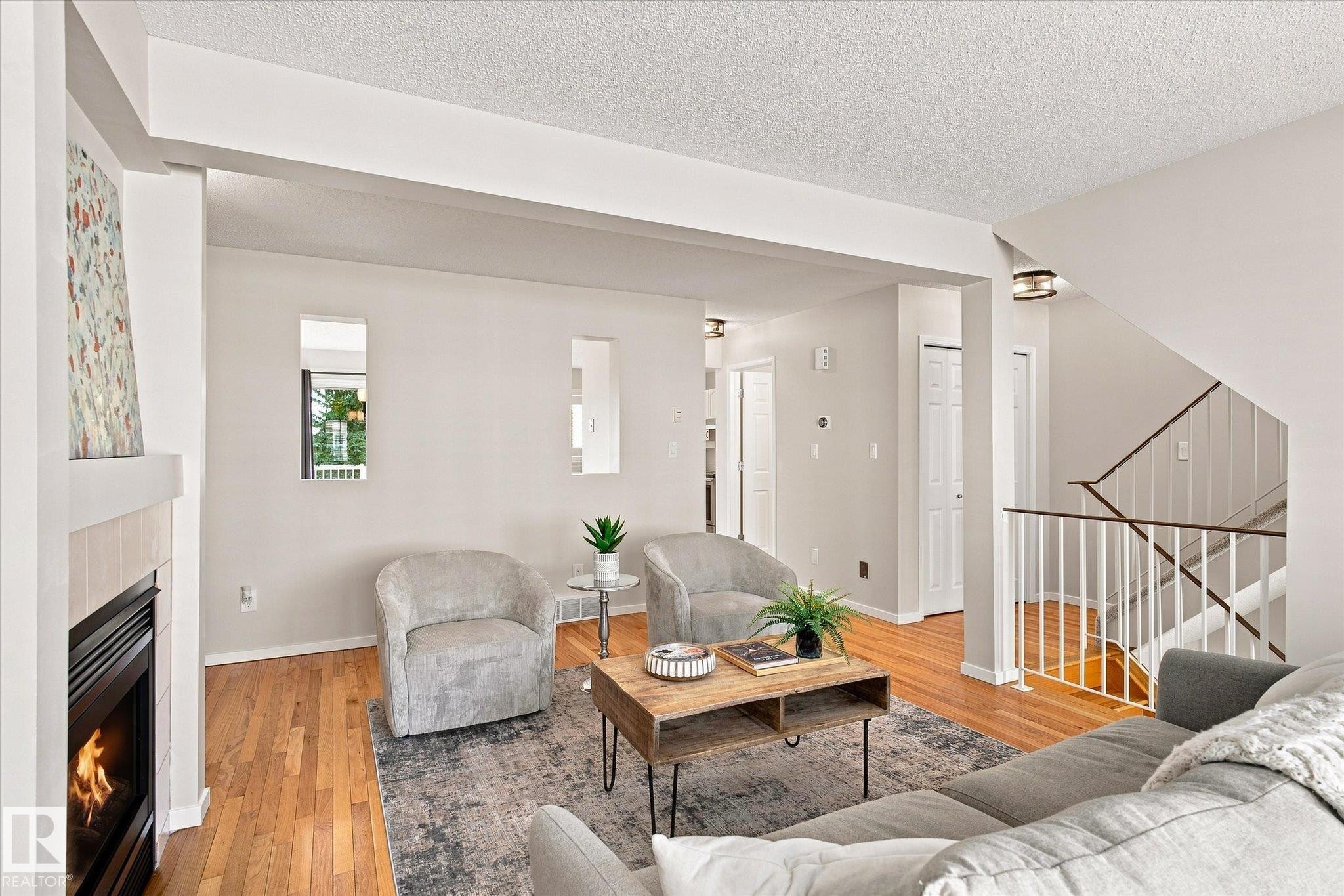 17610 96 Avenue Nw, Edmonton, AB