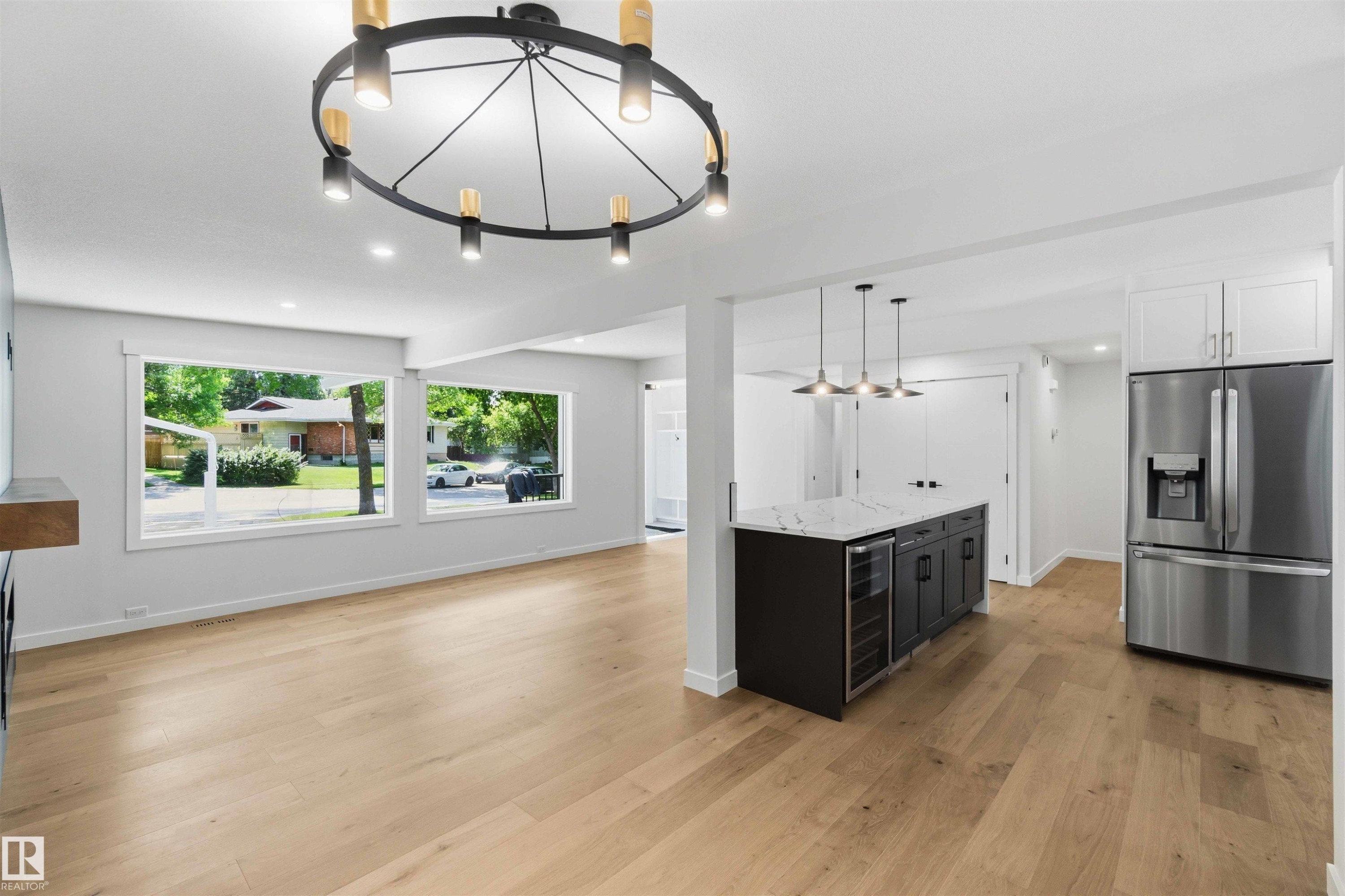 19 Greenbrier Crescent, St. Albert, AB