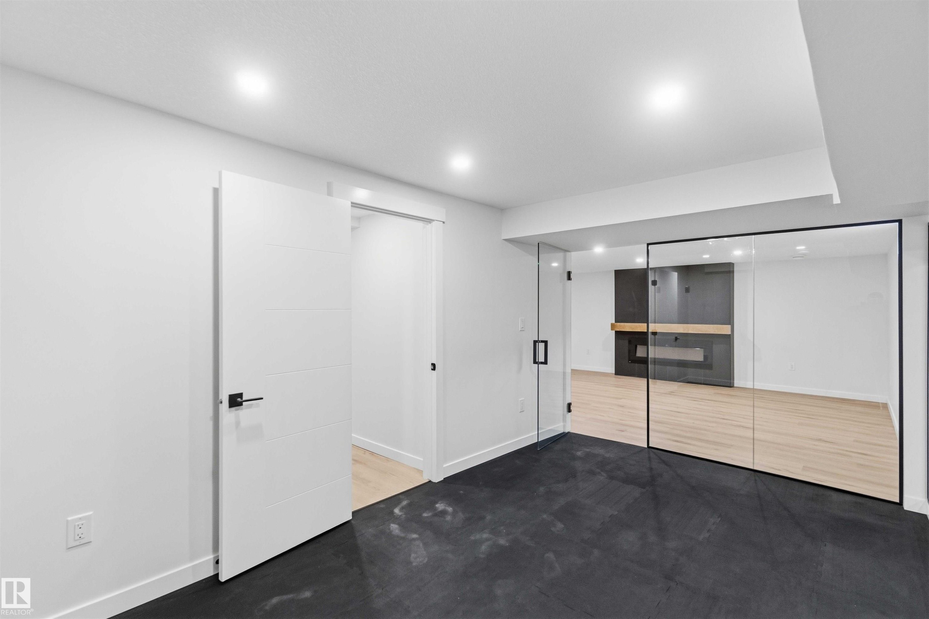 19 Greenbrier Crescent, St. Albert, AB