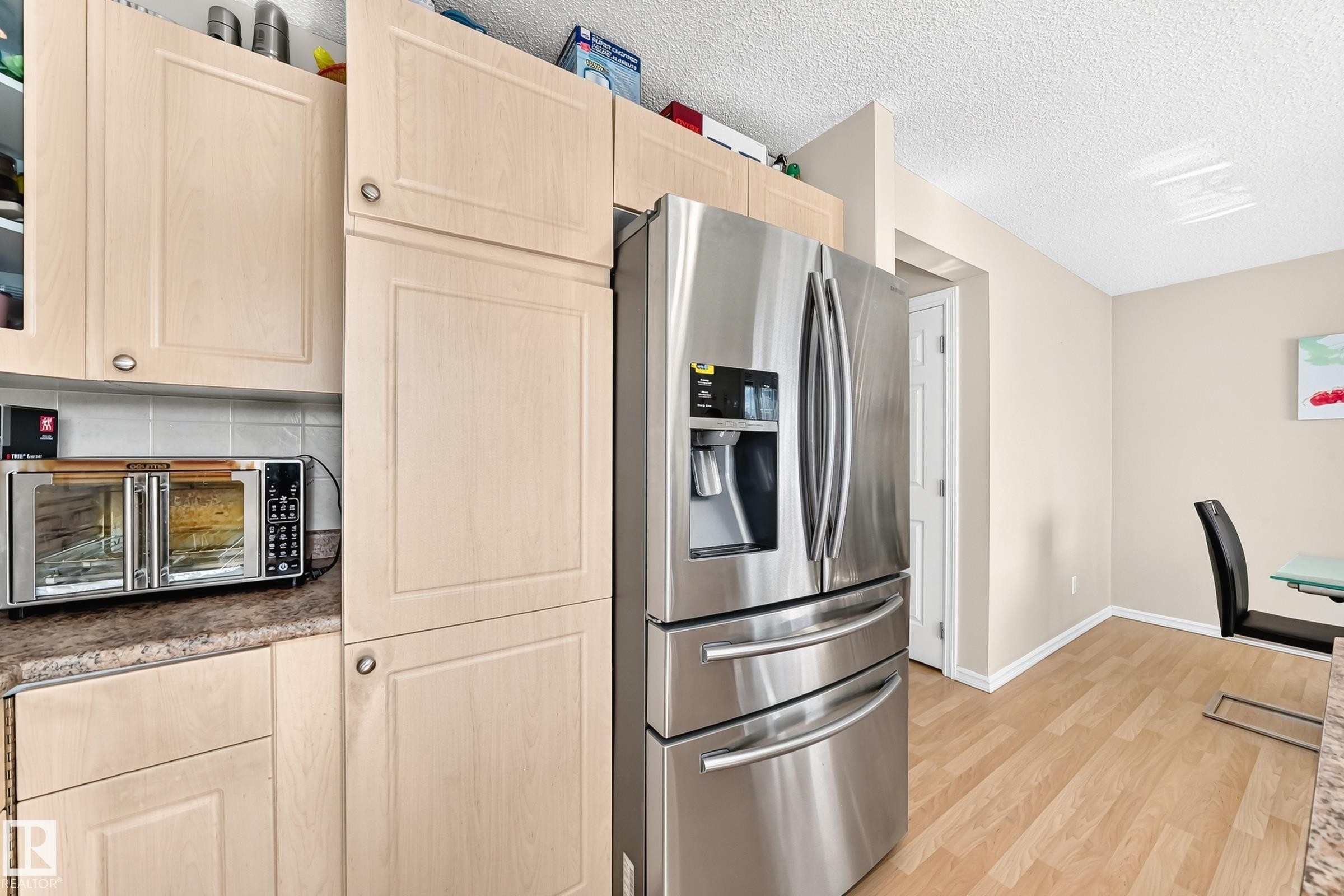 17408 87 Street, Edmonton, AB