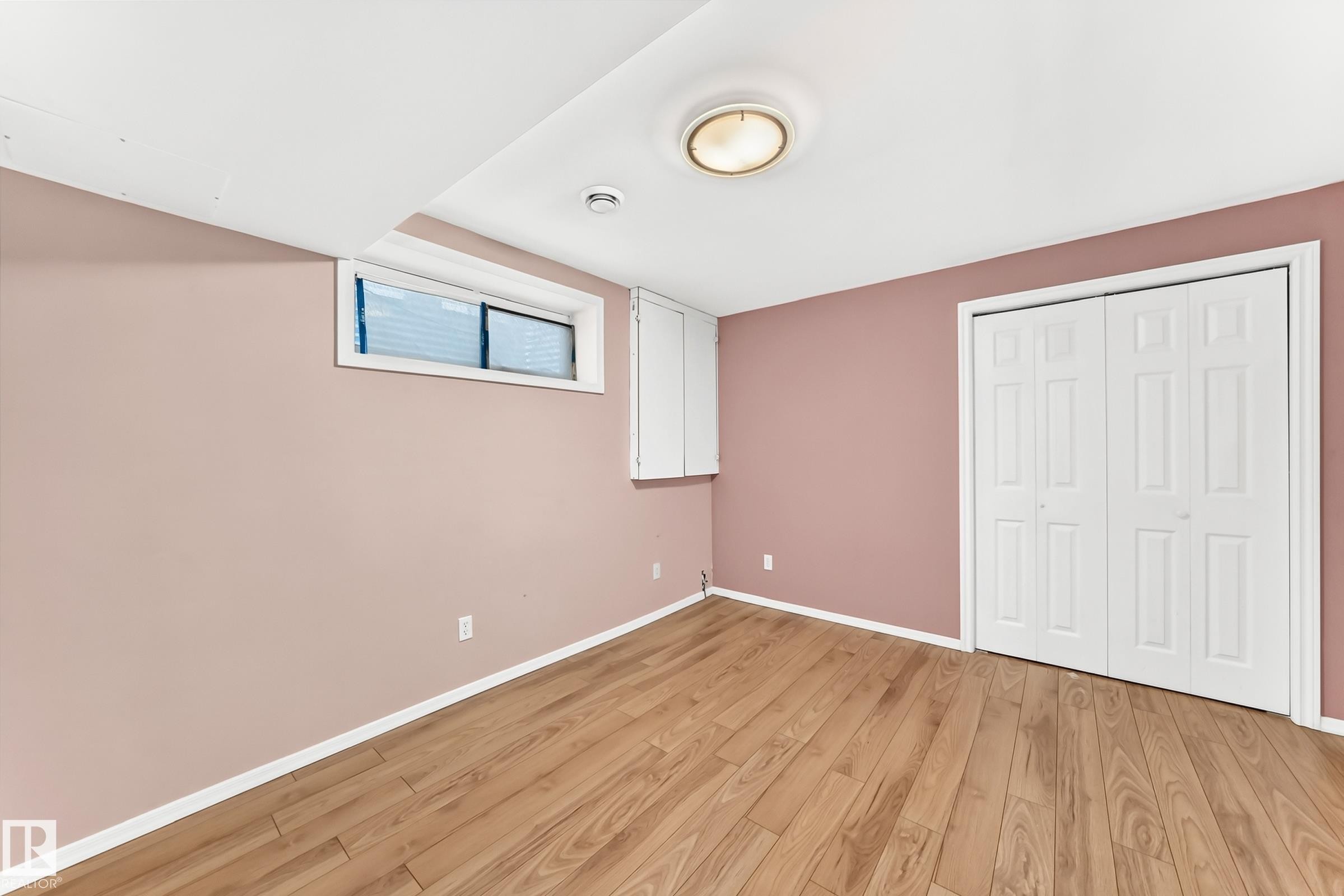 17408 87 Street, Edmonton, AB