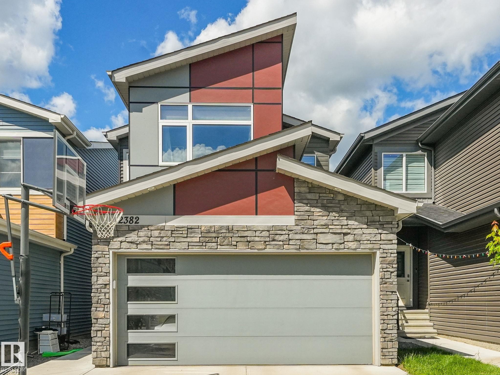 2382 Kelly Circle, Edmonton, AB