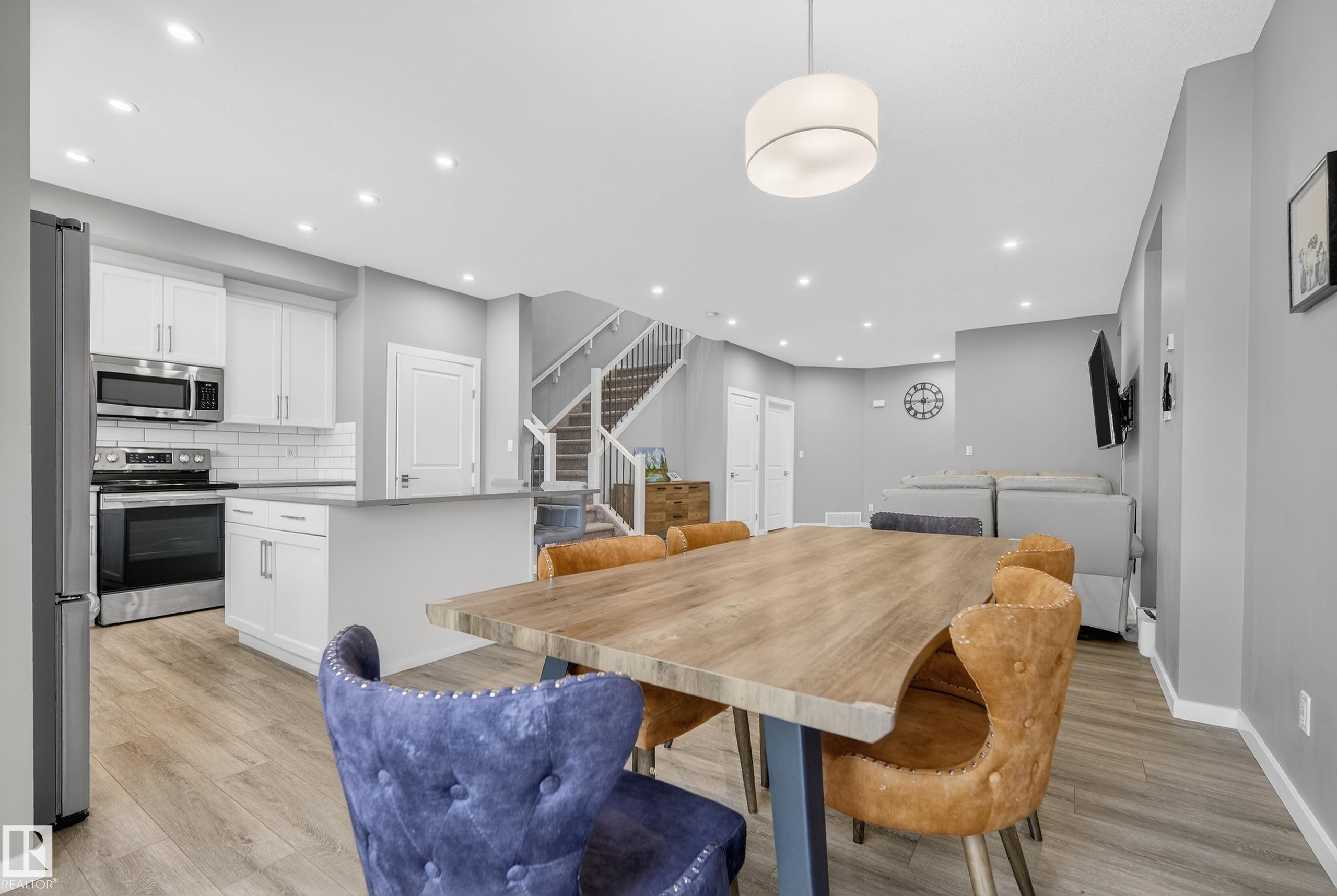 2382 Kelly Circle, Edmonton, AB