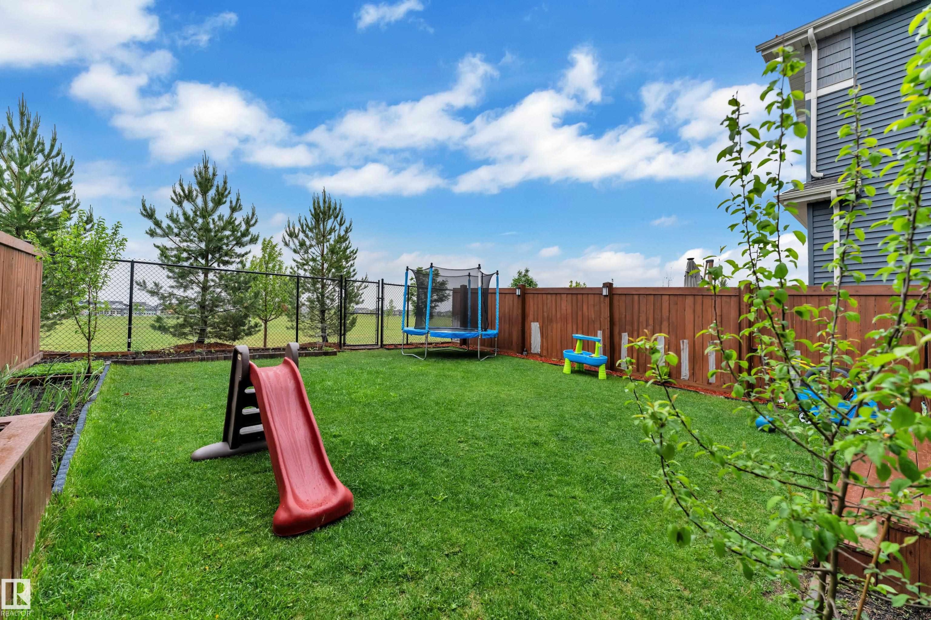 2925 Chokecherry Common, Edmonton, AB