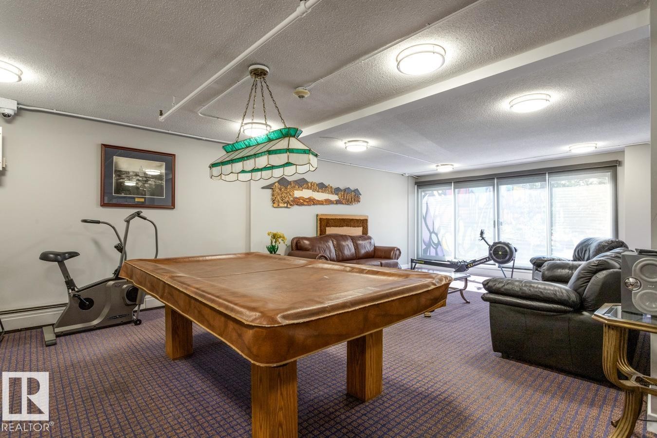 Recreation Social Room w/ Pool Table - 602 12303 Jasper Avenue, Edmonton, AB