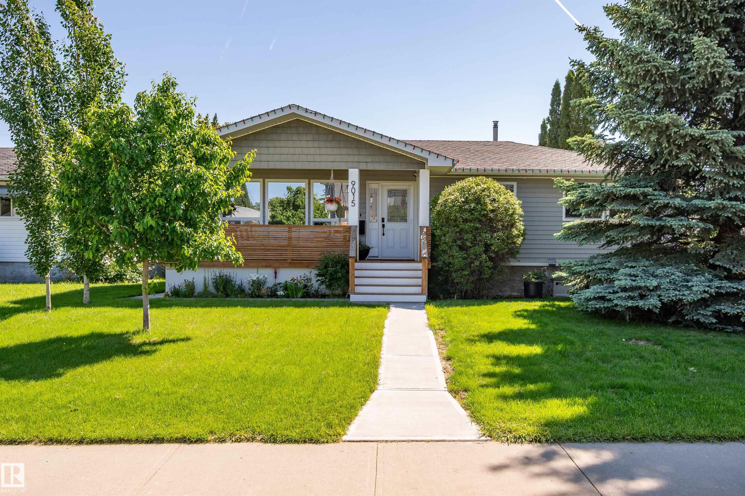 9015 148 Street, Edmonton, AB
