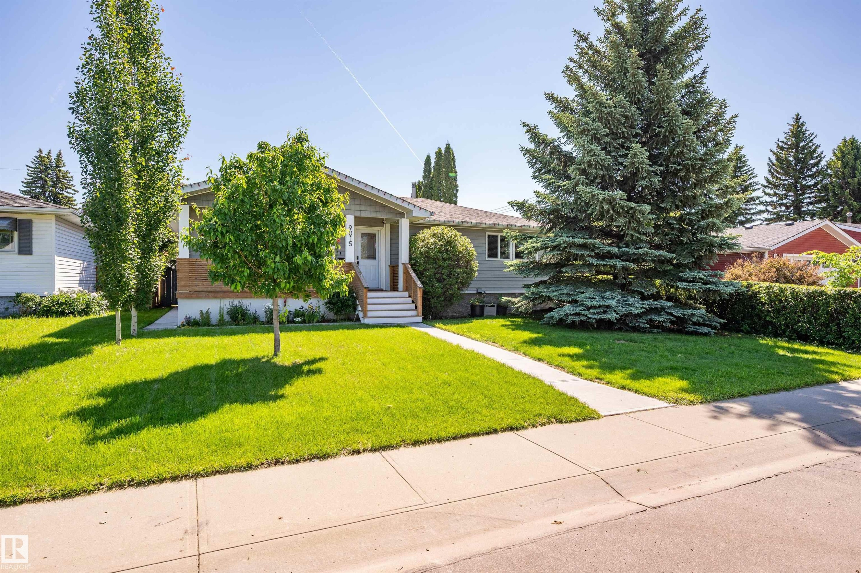 9015 148 Street, Edmonton, AB