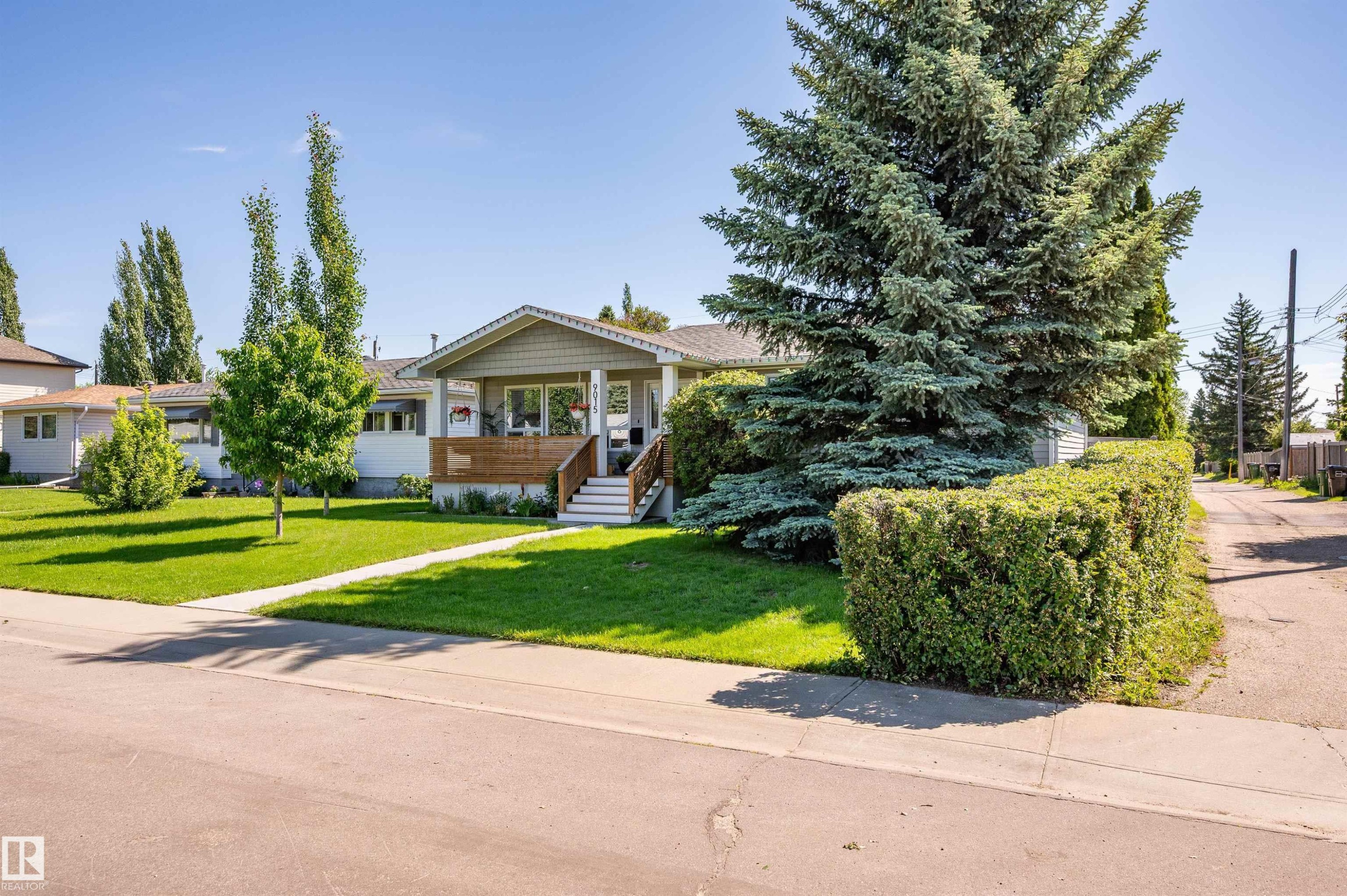 9015 148 Street, Edmonton, AB