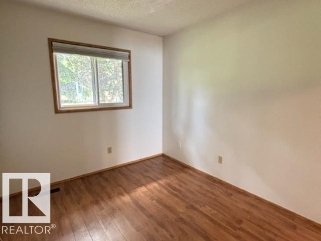 241 Oeming Road, Edmonton, AB