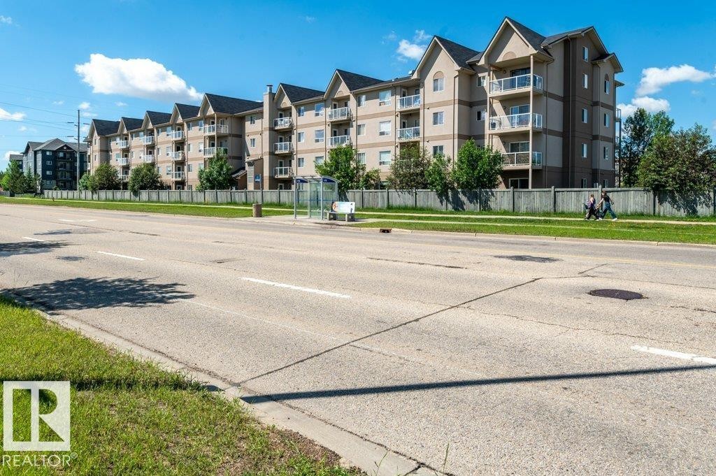 214 5005 165 Avenue, Edmonton, AB
