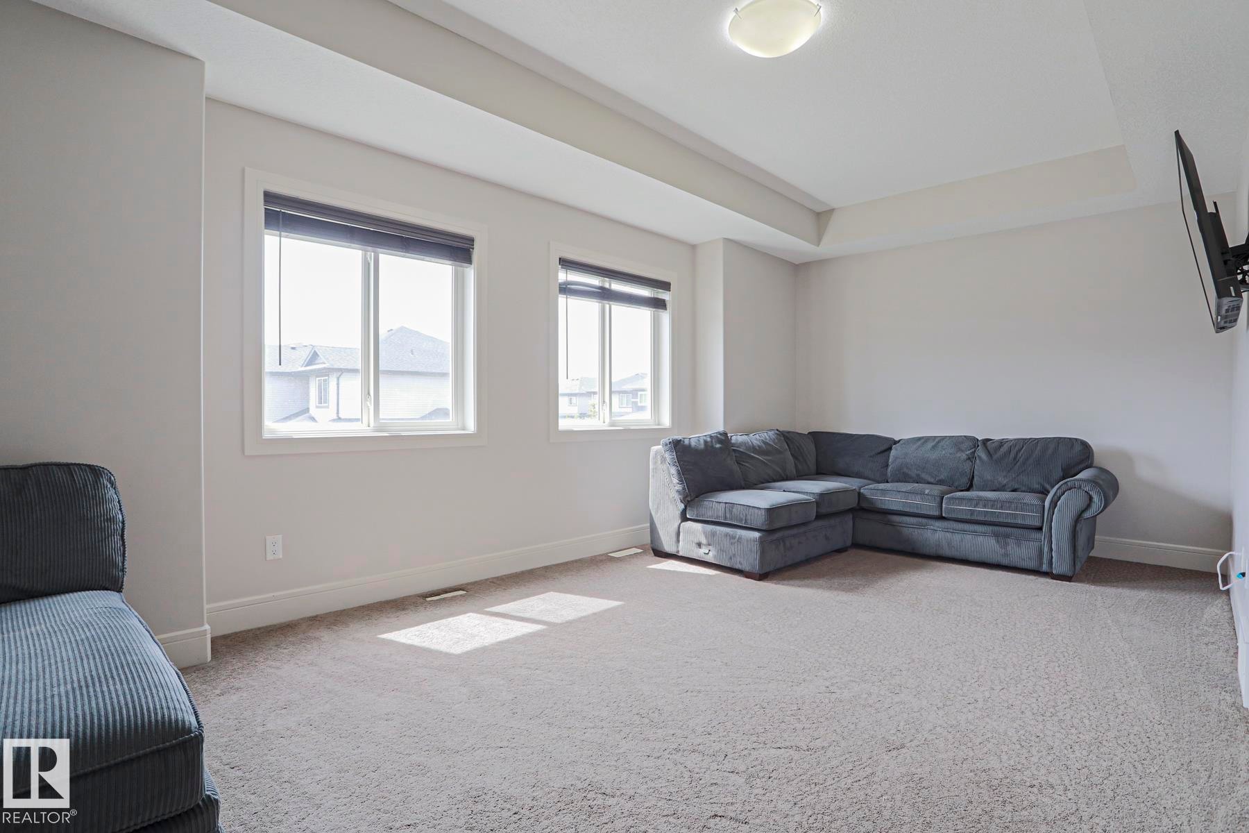 4642 Charles Way, Edmonton, AB