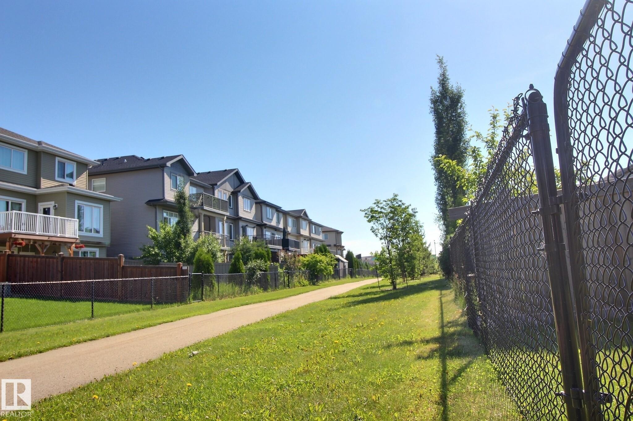 4642 Charles Way, Edmonton, AB