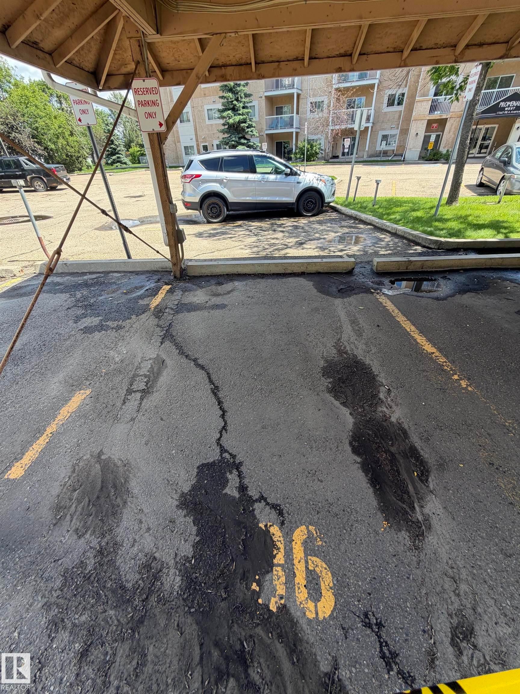 Image quality insufficient for description - 213 17467 98A Avenue, Edmonton, AB