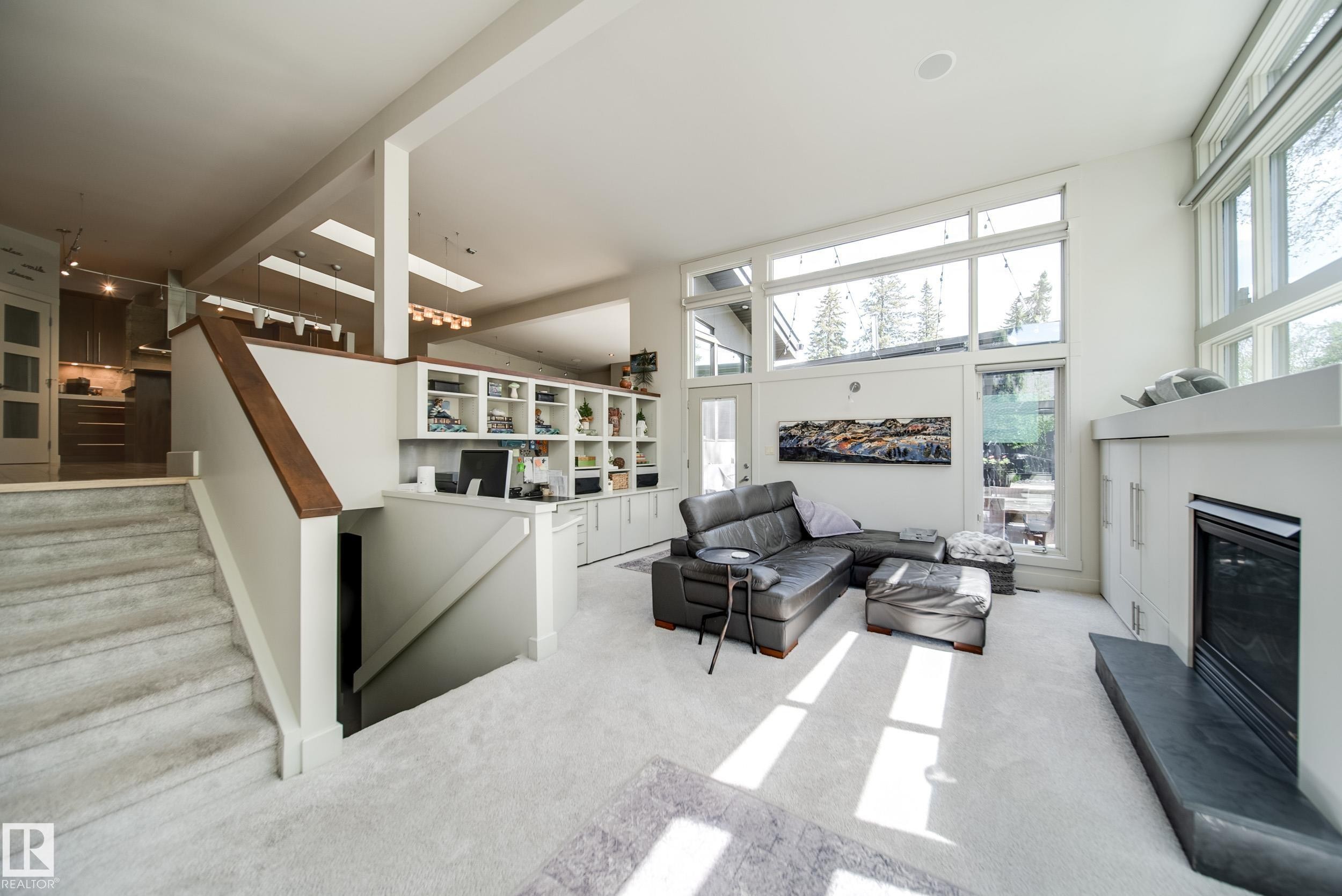 14511 Mackenzie Drive, Edmonton, AB - Indoor With Fireplace