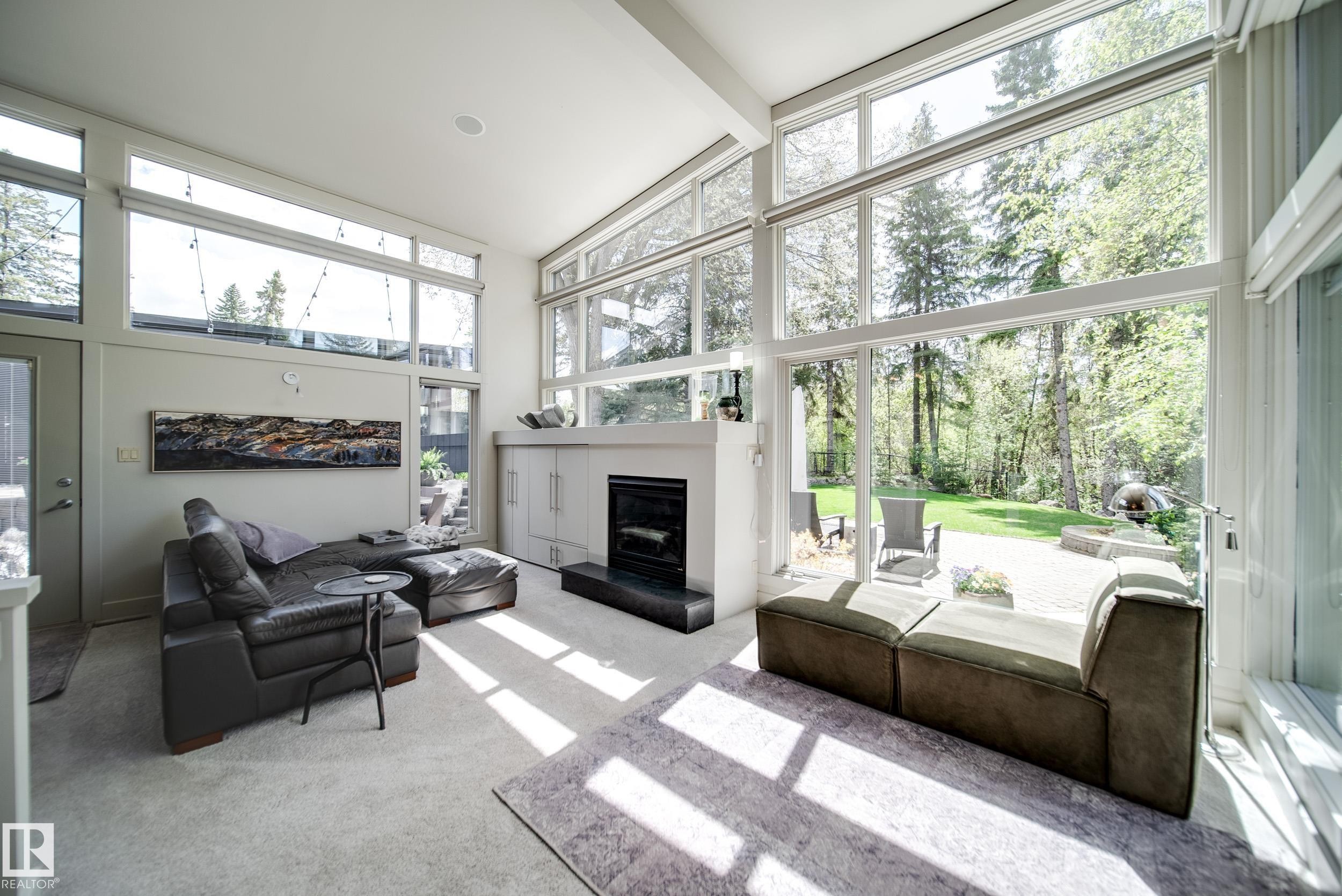 14511 Mackenzie Drive, Edmonton, AB - Indoor With Fireplace