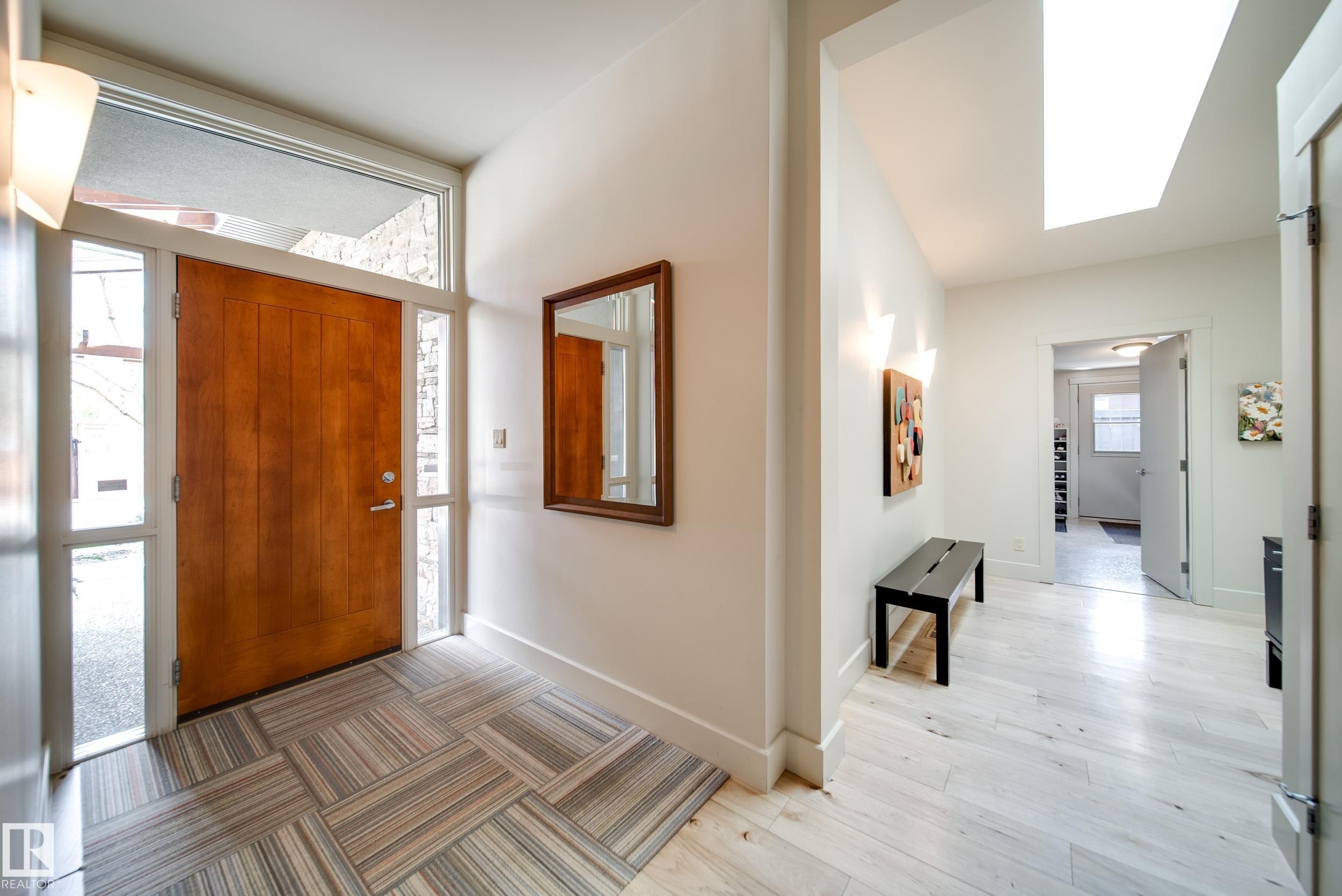 14511 Mackenzie Drive, Edmonton, AB - Indoor Photo Showing Other Room
