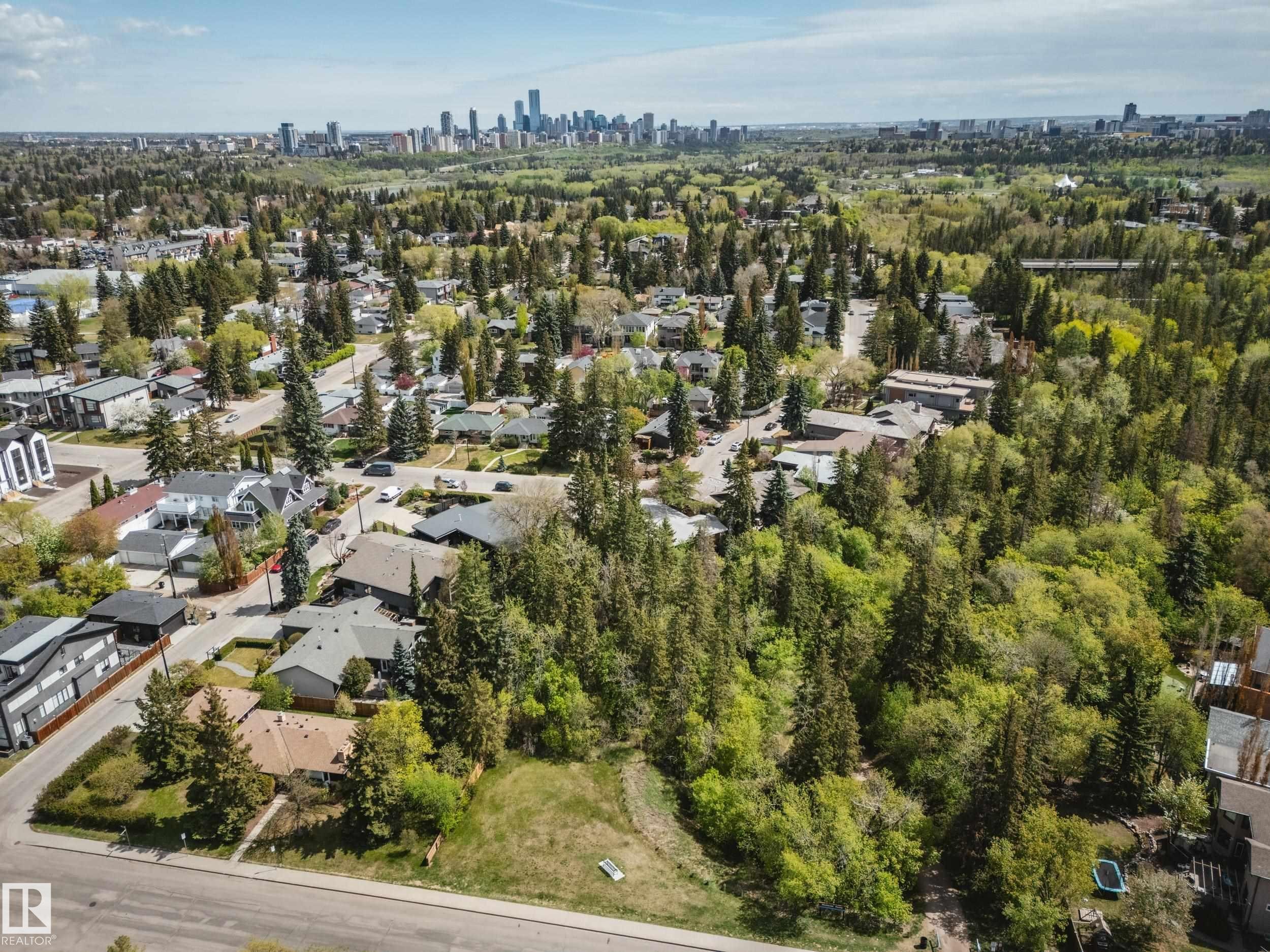 14511 Mackenzie Drive, Edmonton, AB - Outdoor With View
