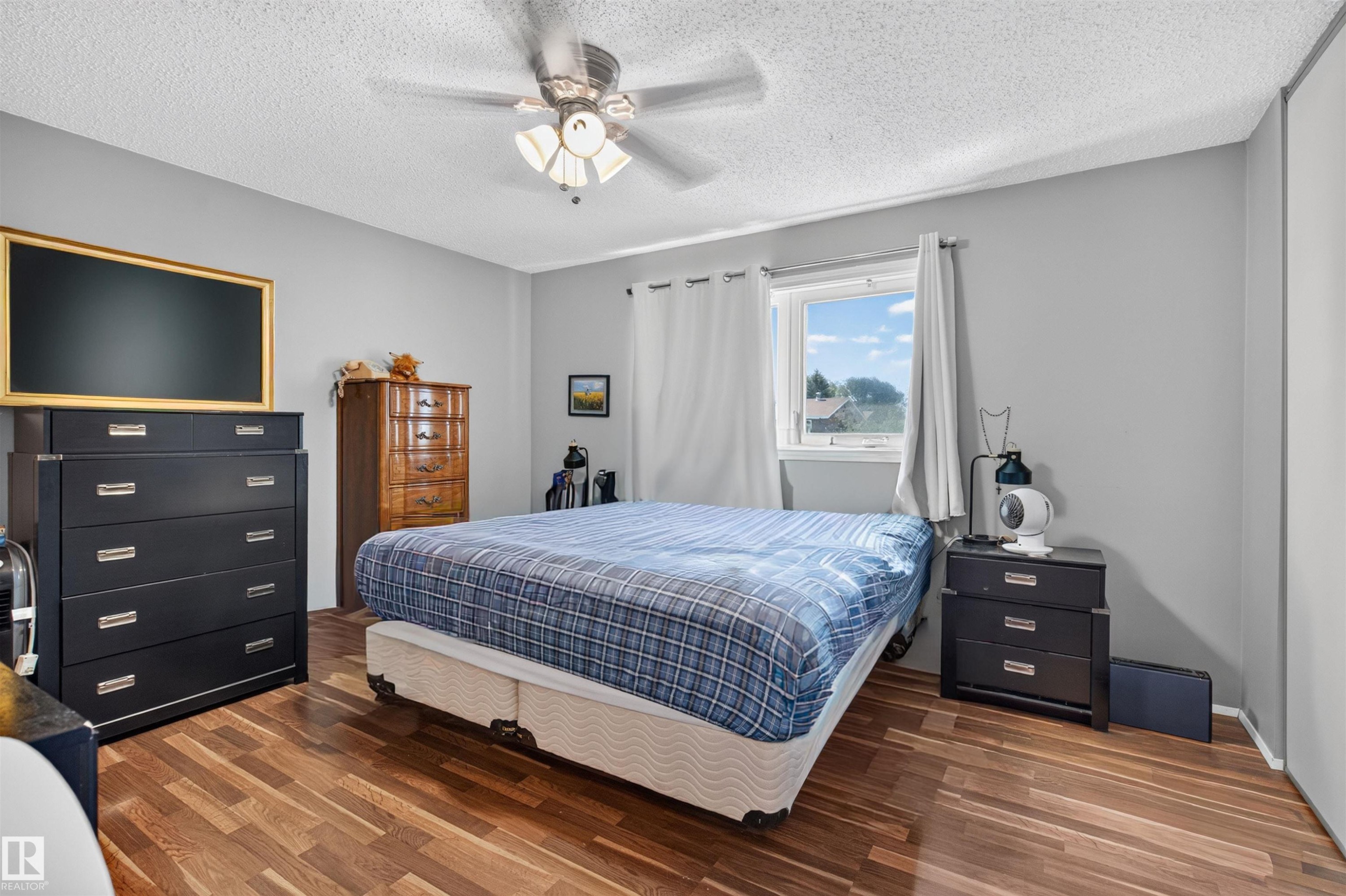 18303 76 Avenue Nw, Edmonton, AB