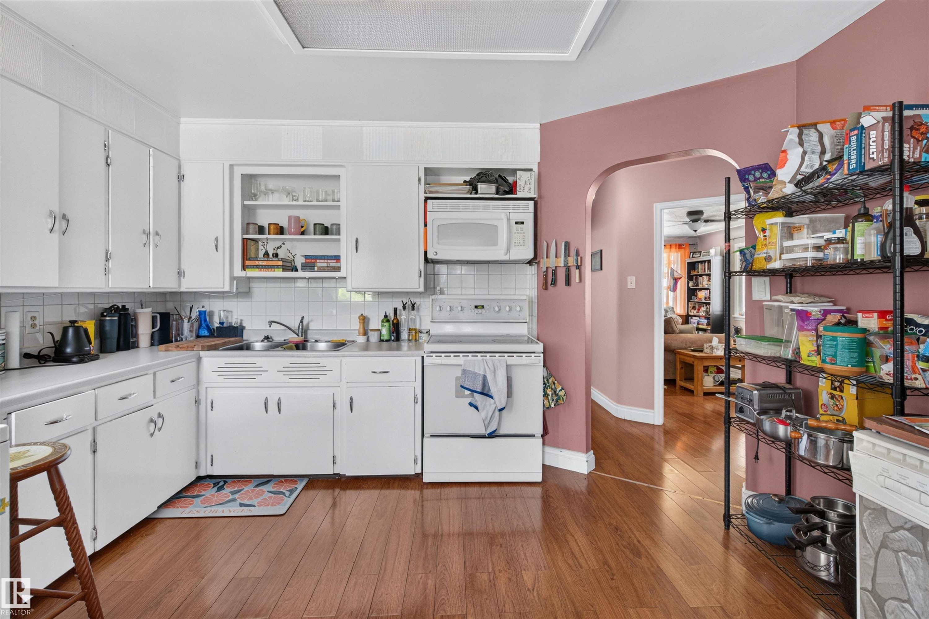 9741 72 Avenue, Edmonton, AB