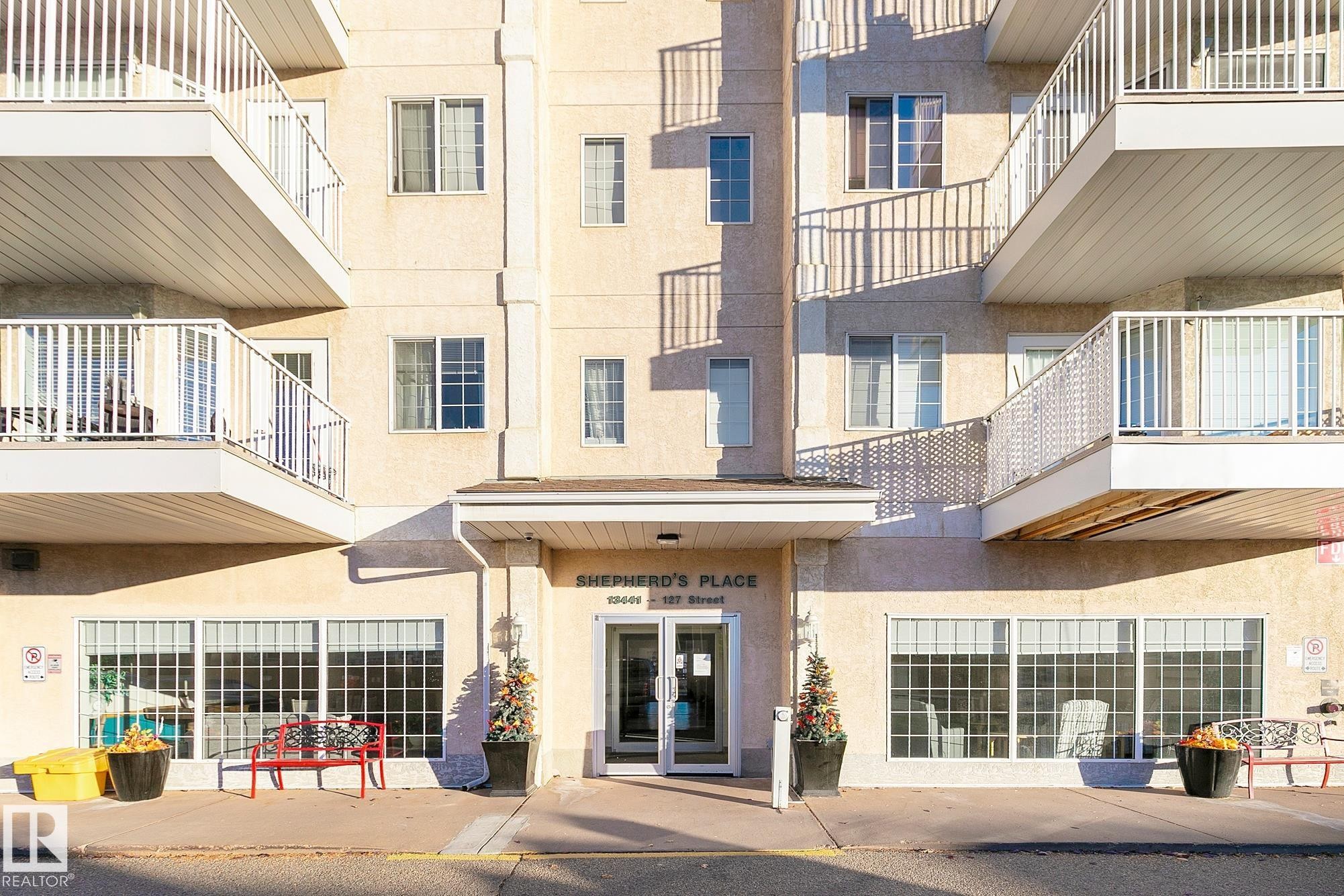 246 13441 127 Street, Edmonton, AB