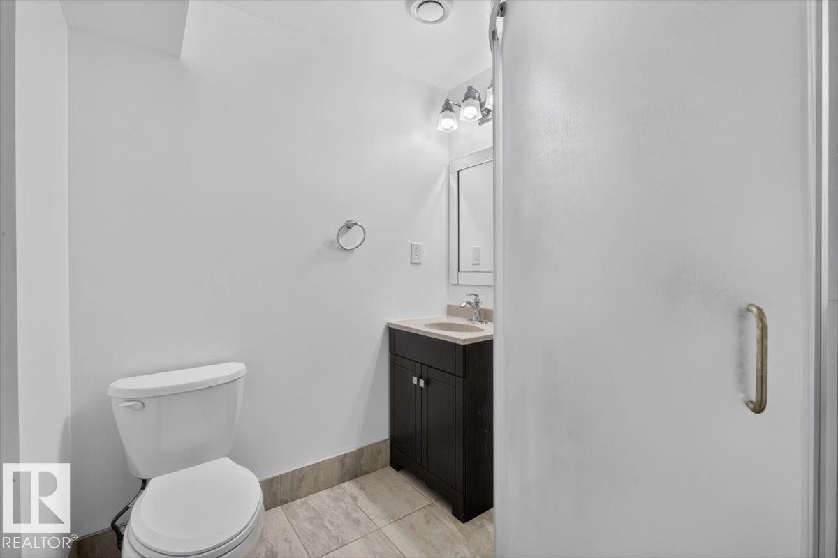 7807 128 Avenue, Edmonton, AB