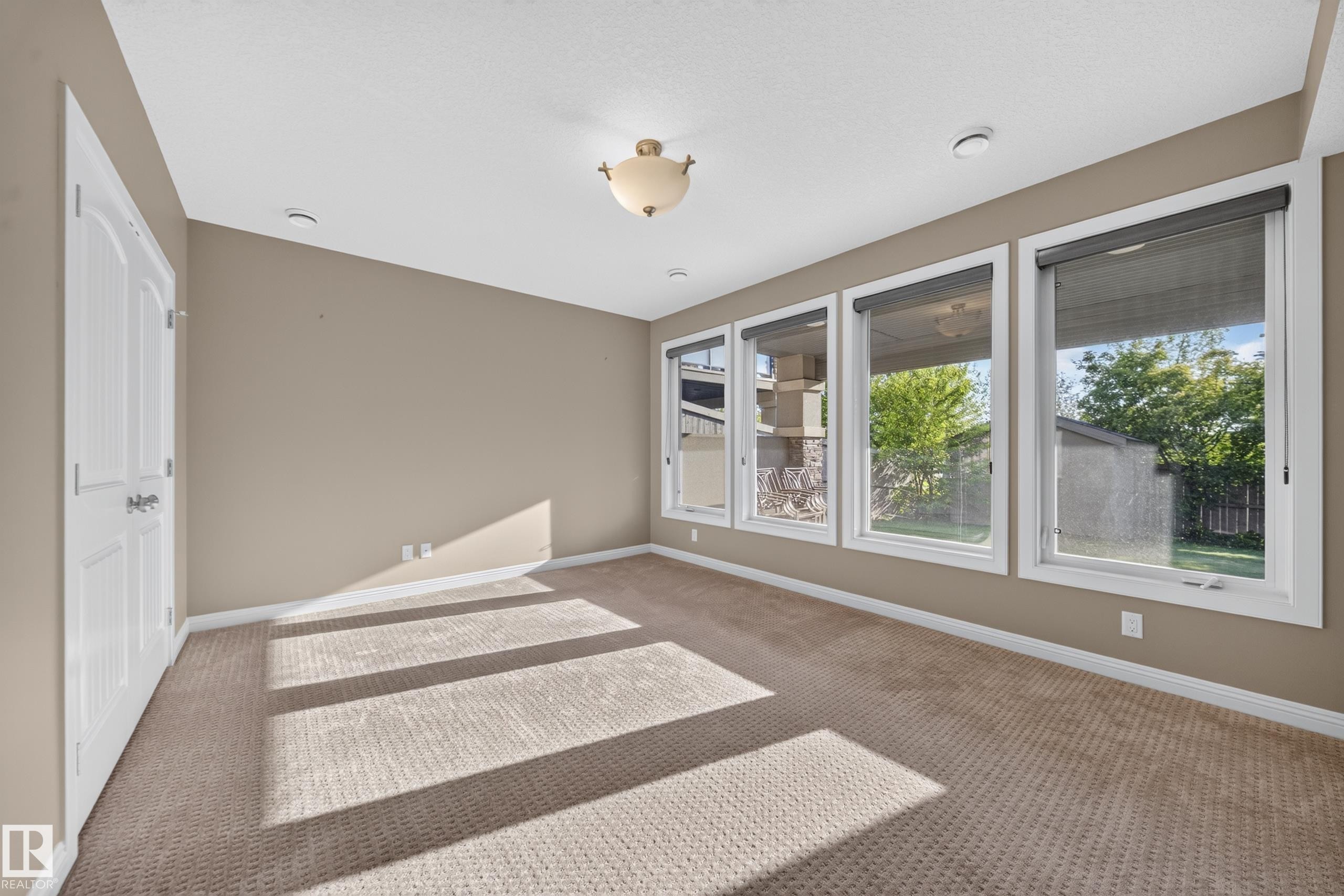 2273 Warry Loop, Edmonton, AB