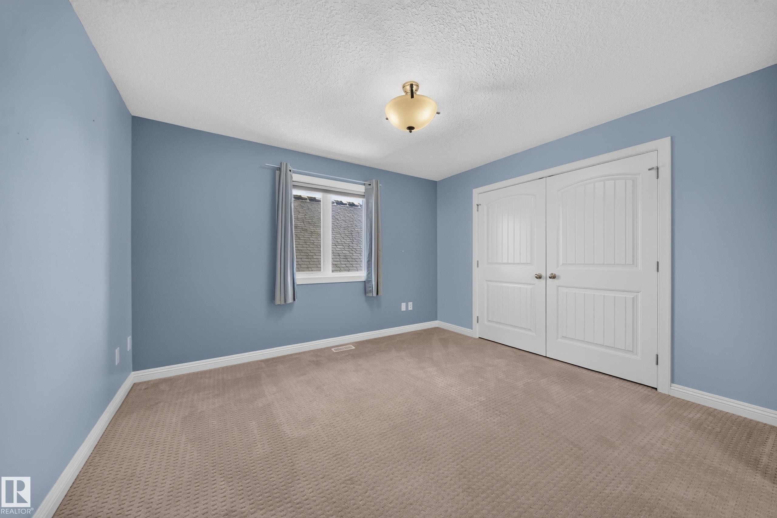 2273 Warry Loop, Edmonton, AB