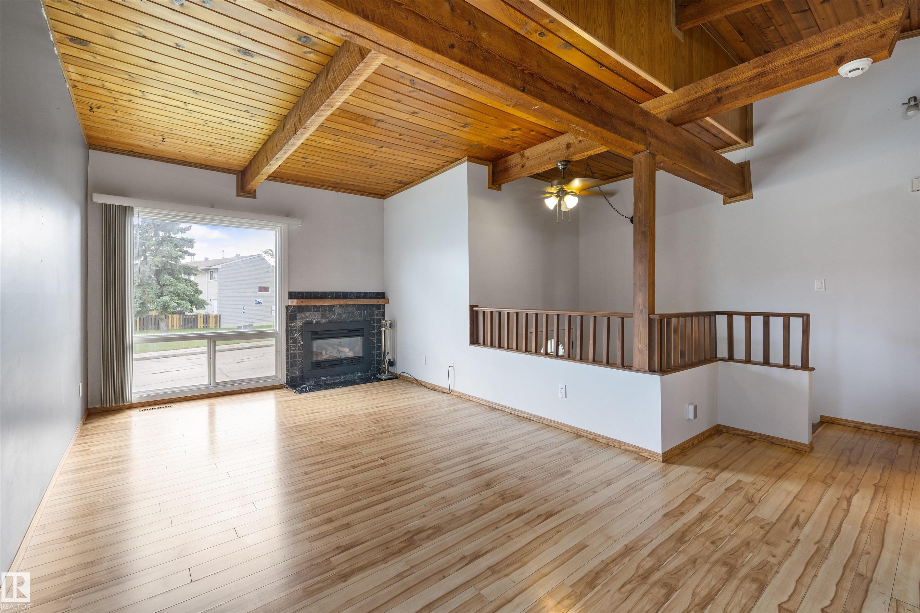 11 Northwoods Village, Edmonton, AB