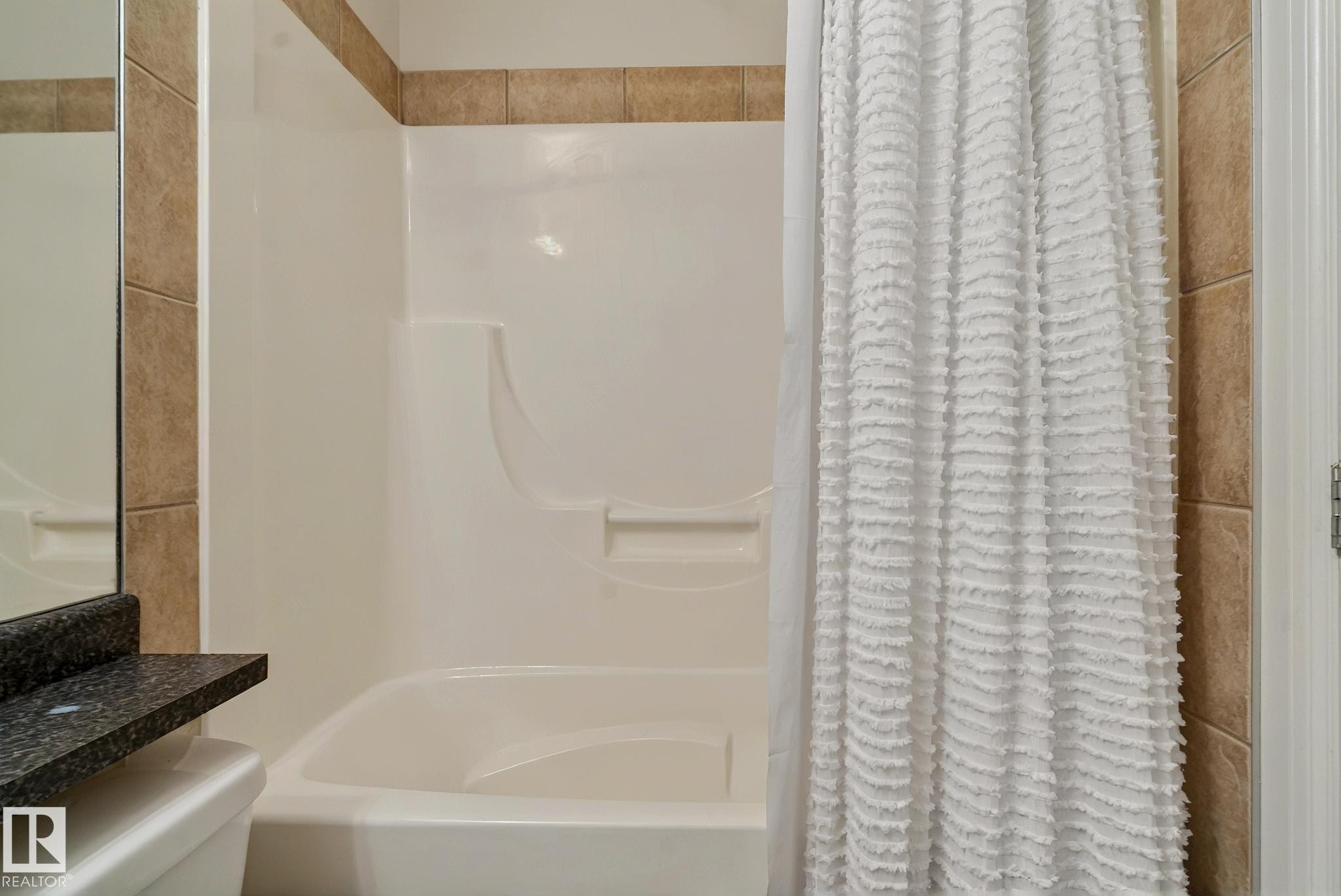 117 1204 156 Street, Edmonton, AB - Indoor Photo Showing Bathroom