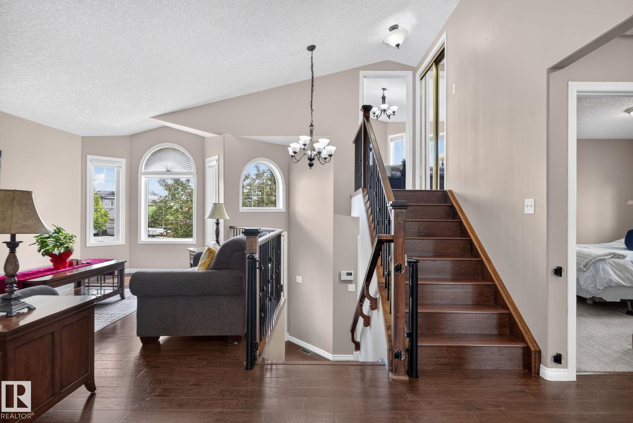 4914 152A Avenue, Edmonton, AB