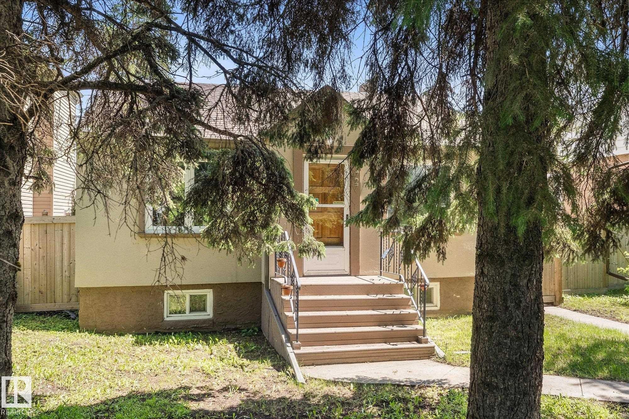 11727 129 Street Nw, Edmonton, AB - Outdoor