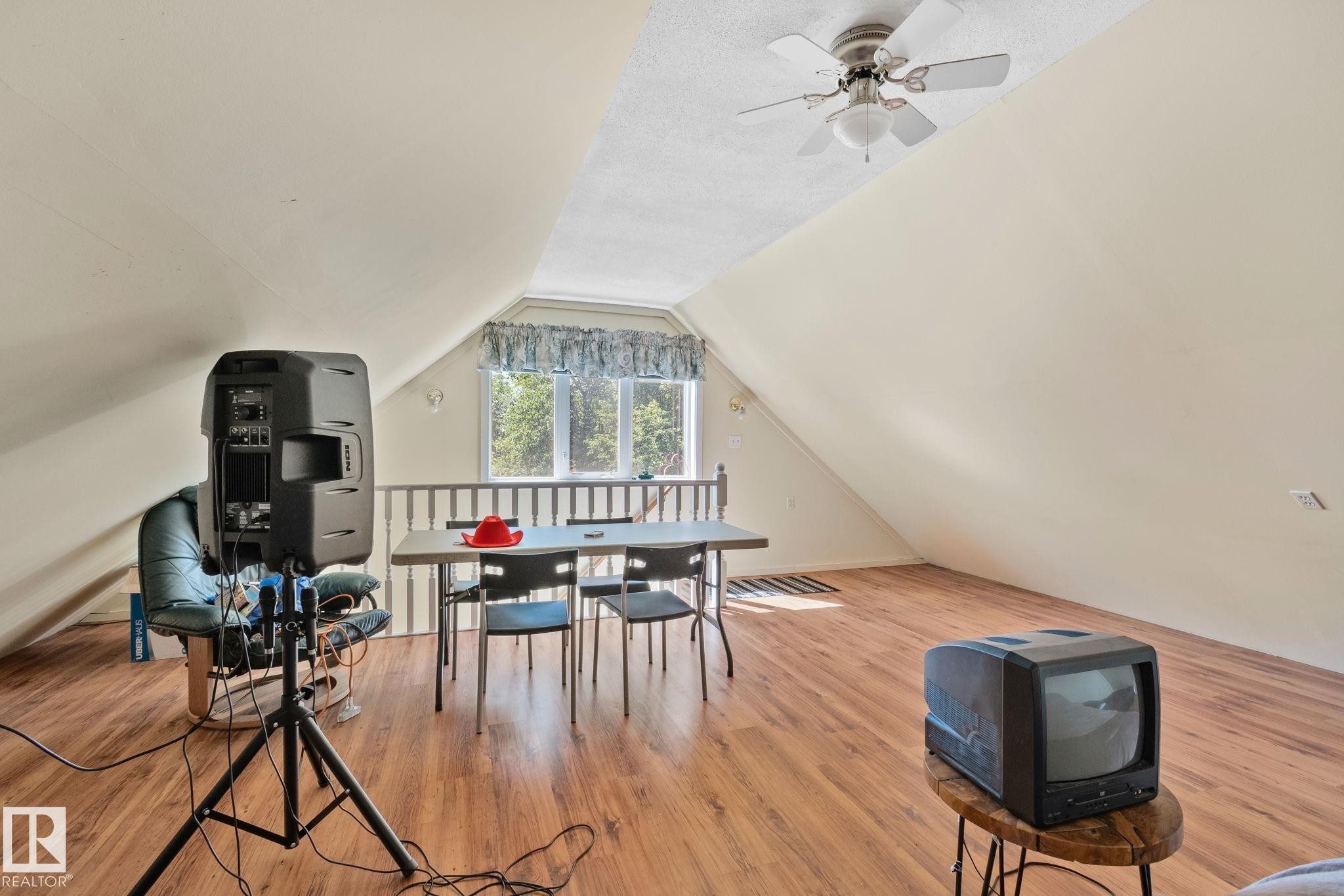 1107 View Rd, Rural Barrhead County, AB