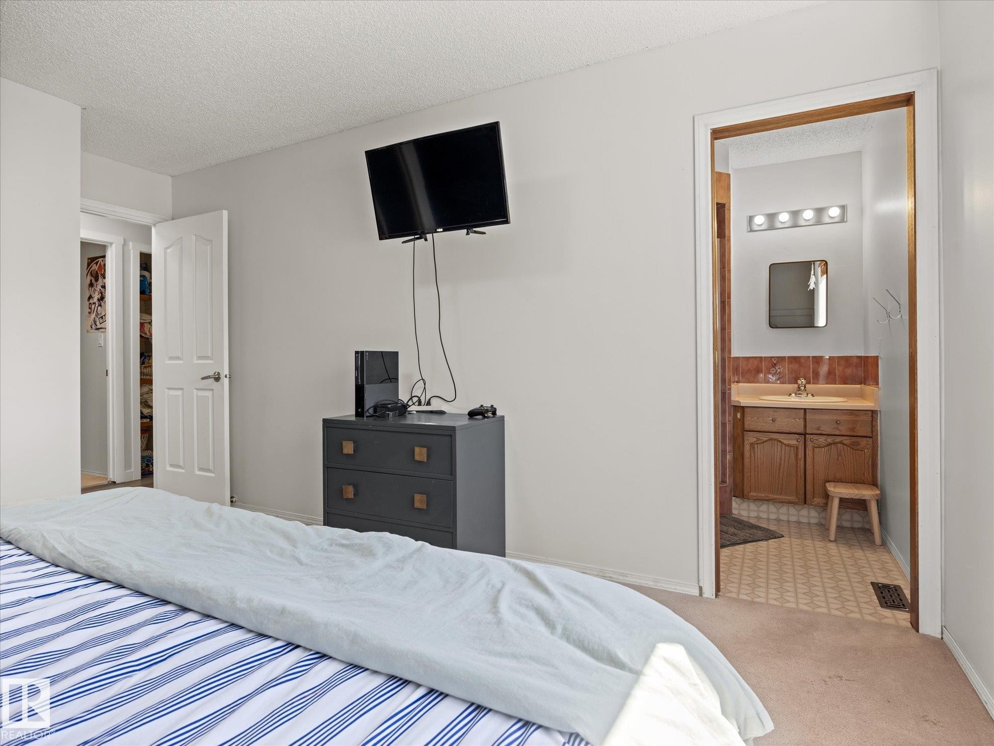 5514 46 Street, Stony Plain, AB