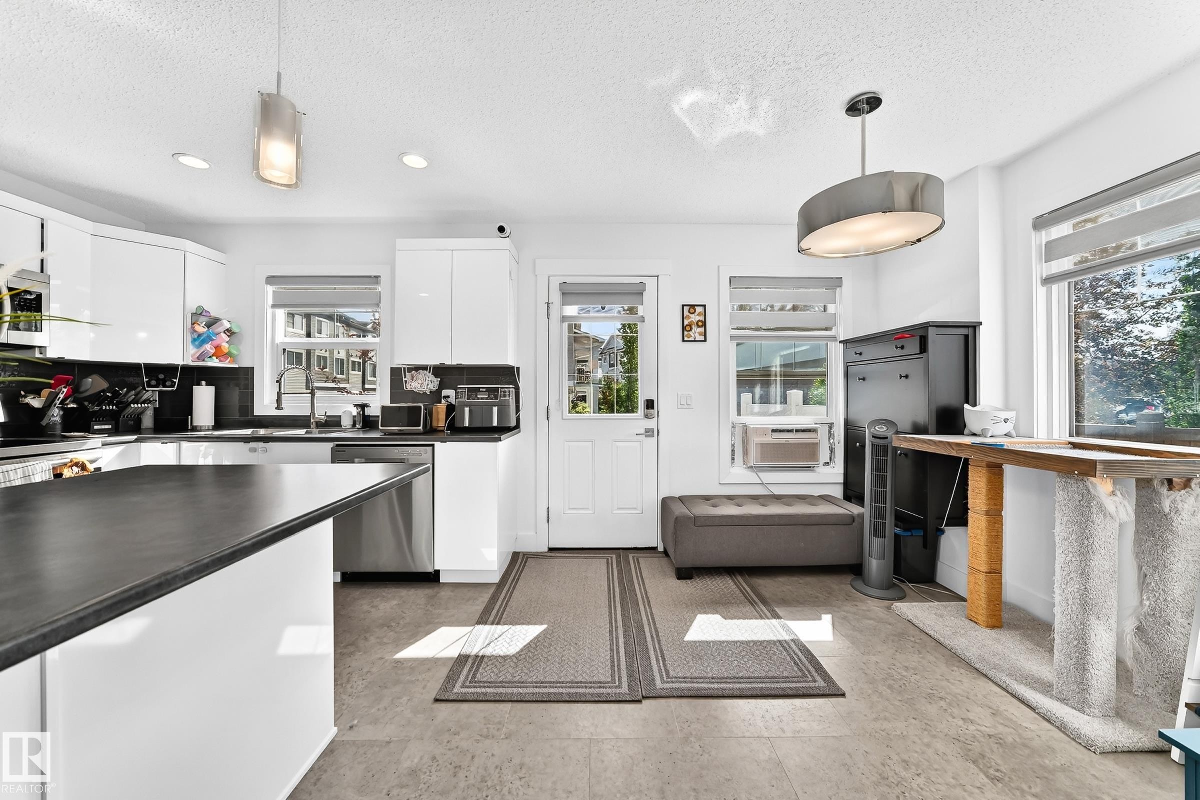 76 330 Bulyea Road, Edmonton, AB