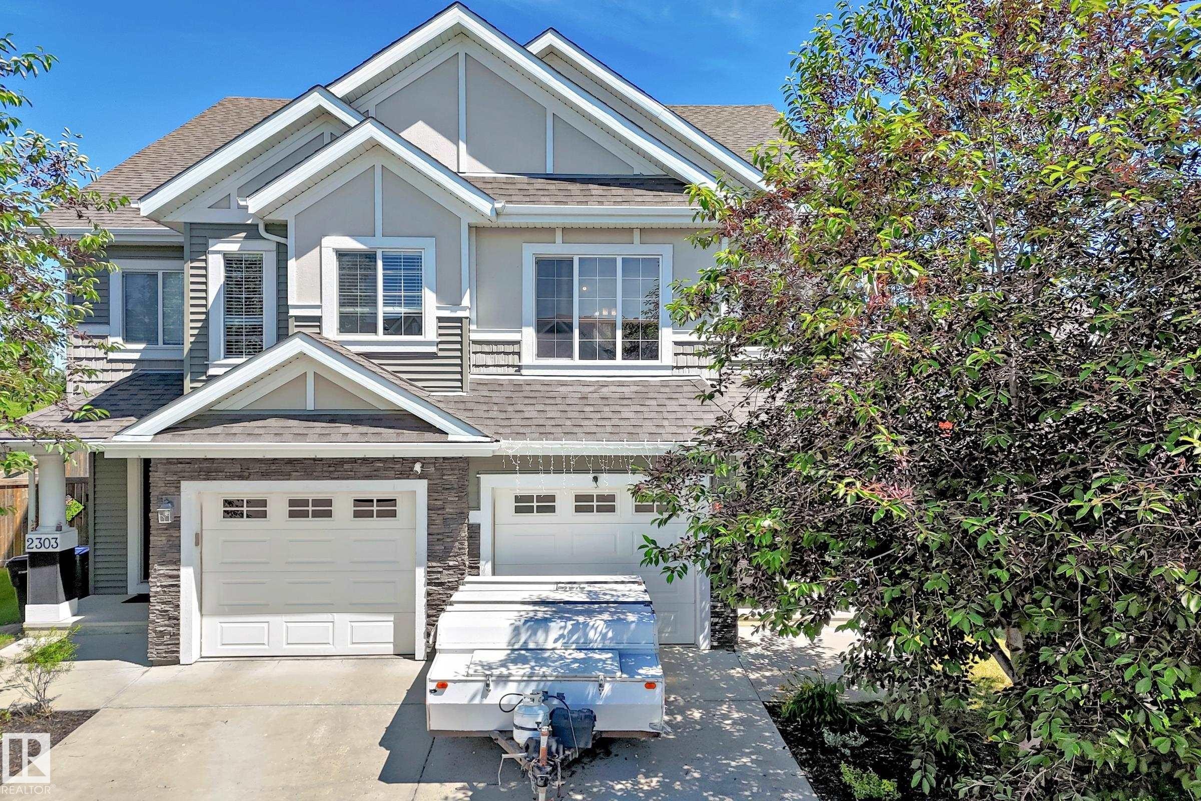 2305 68 Street Sw, Edmonton, AB - Outdoor With Facade