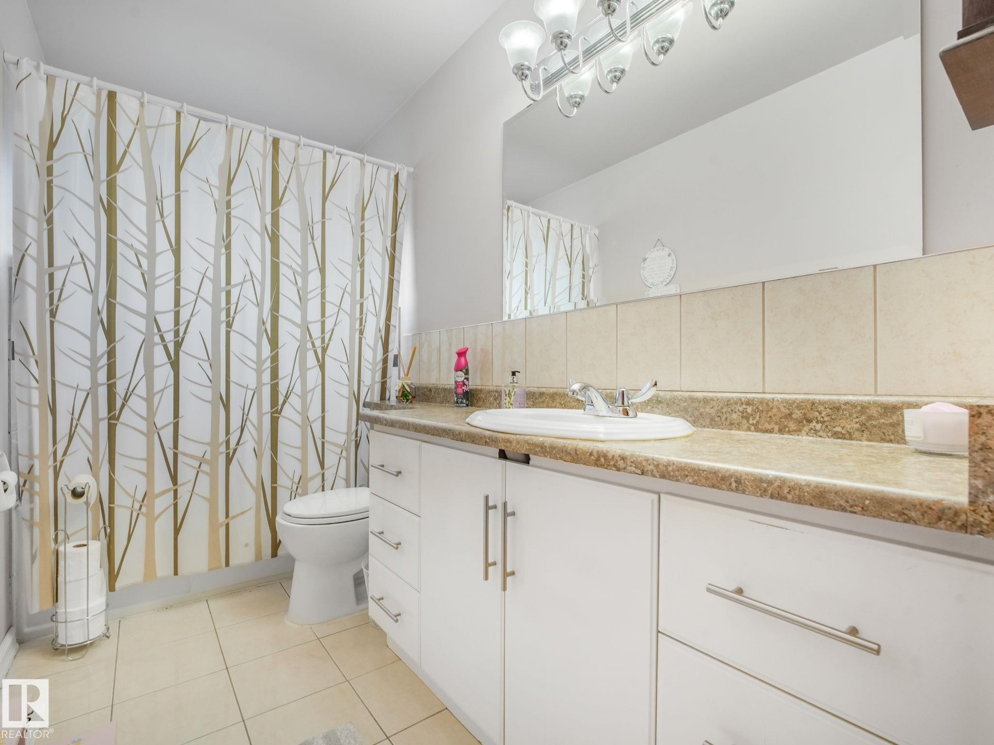 10527 134A Avenue, Edmonton, AB
