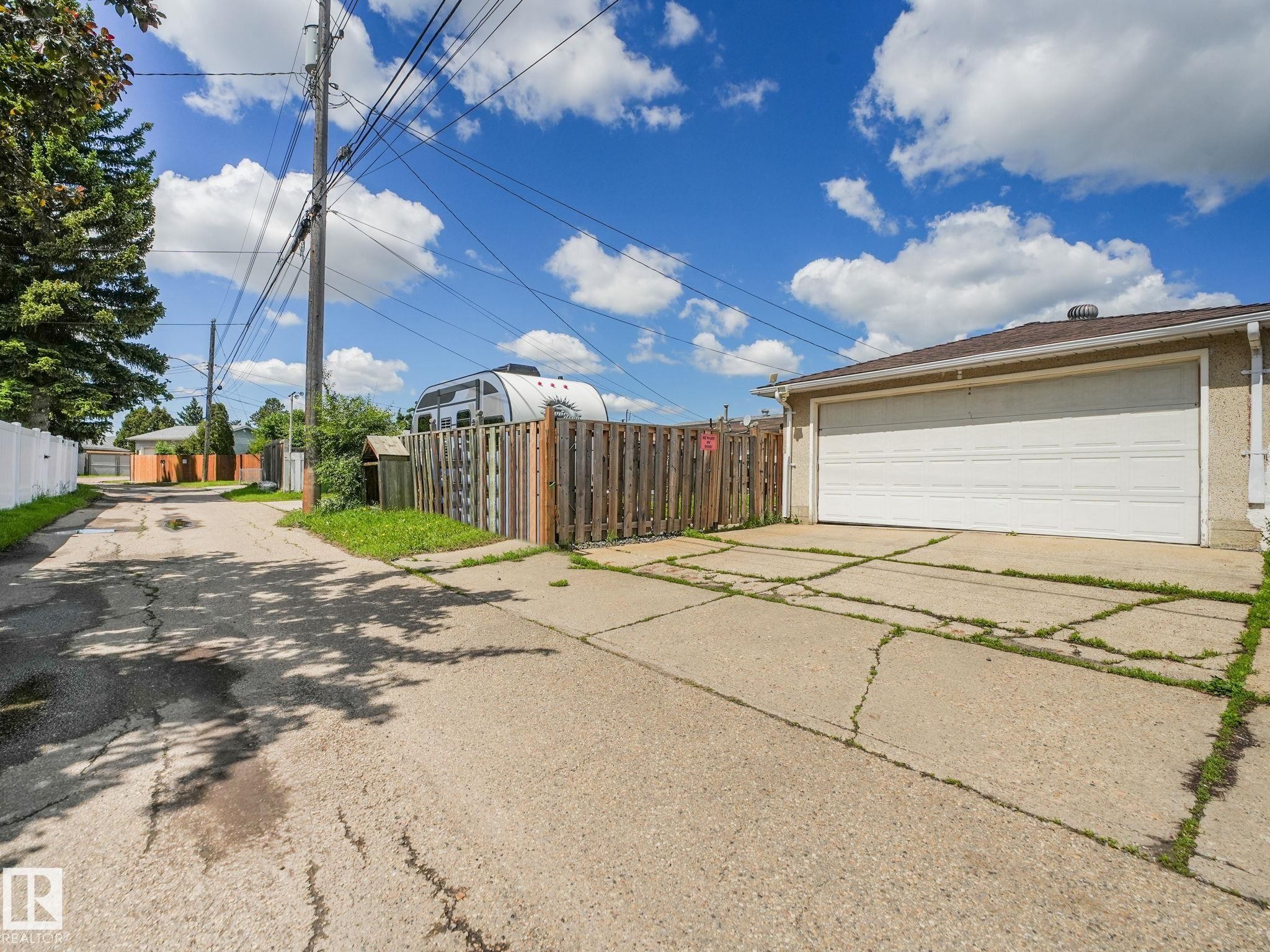 10527 134A Avenue, Edmonton, AB