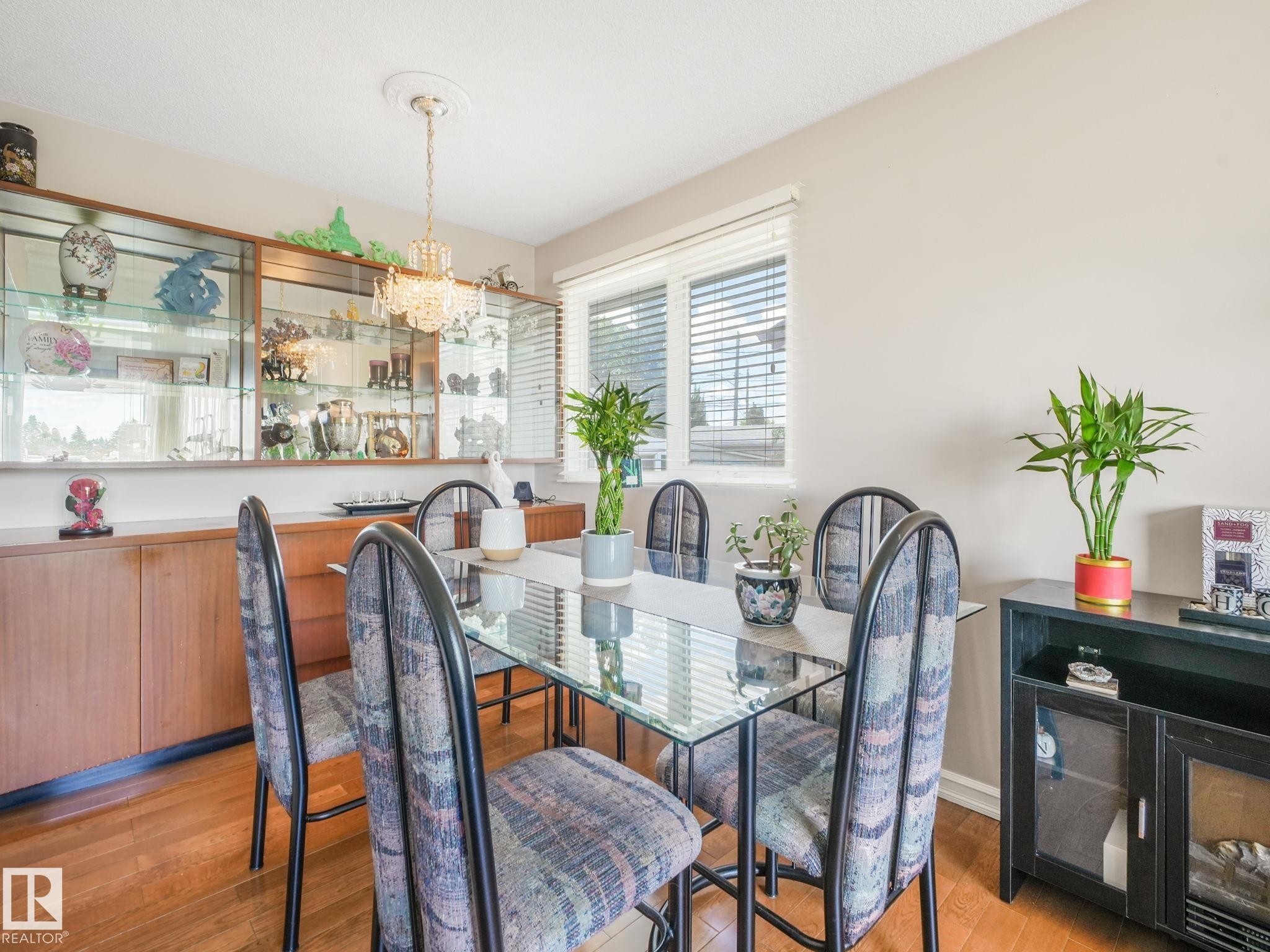 10527 134A Avenue, Edmonton, AB