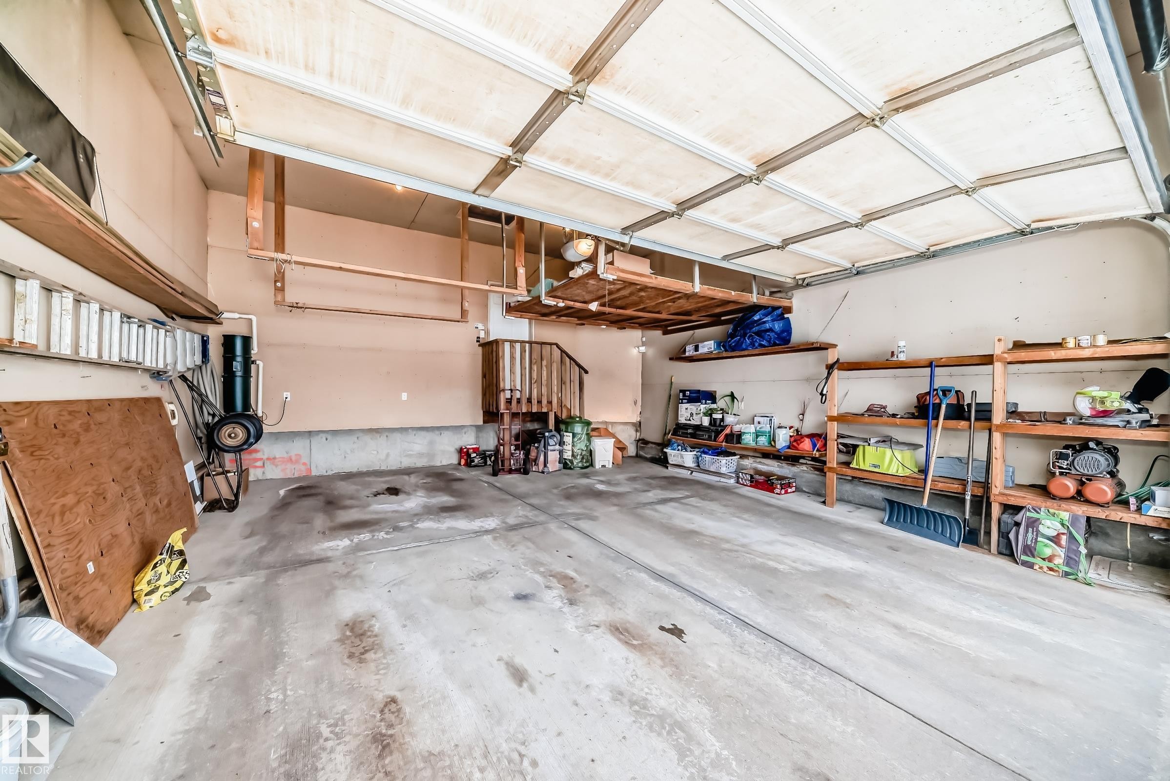 576 Glenwright Crescent, Edmonton, AB