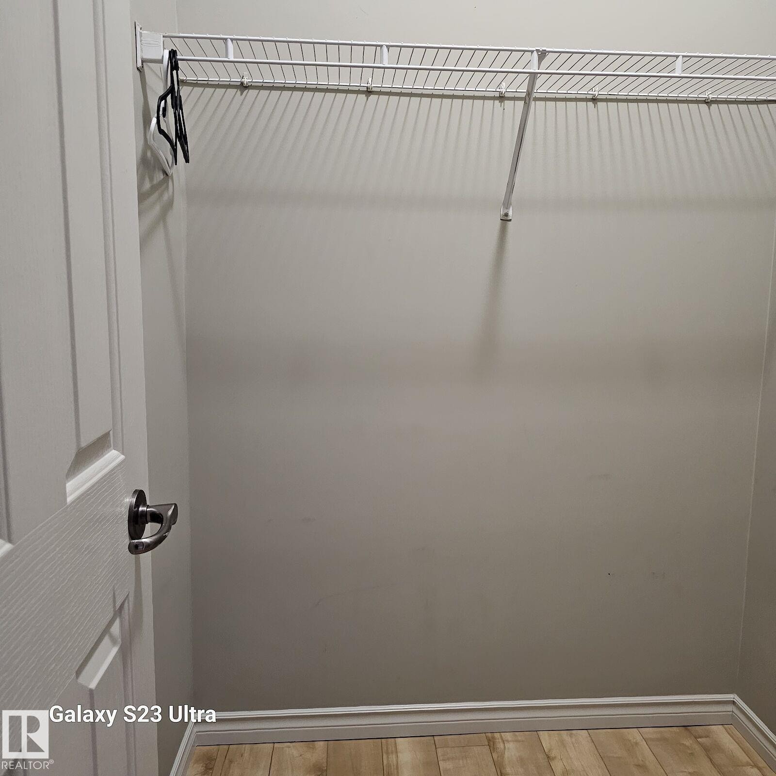 Image quality insufficient for description - 99 13825 155 Avenue, Edmonton, AB