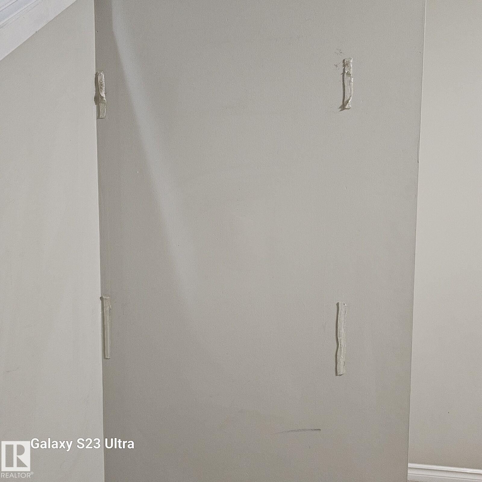 Image quality insufficient for description - 99 13825 155 Avenue, Edmonton, AB