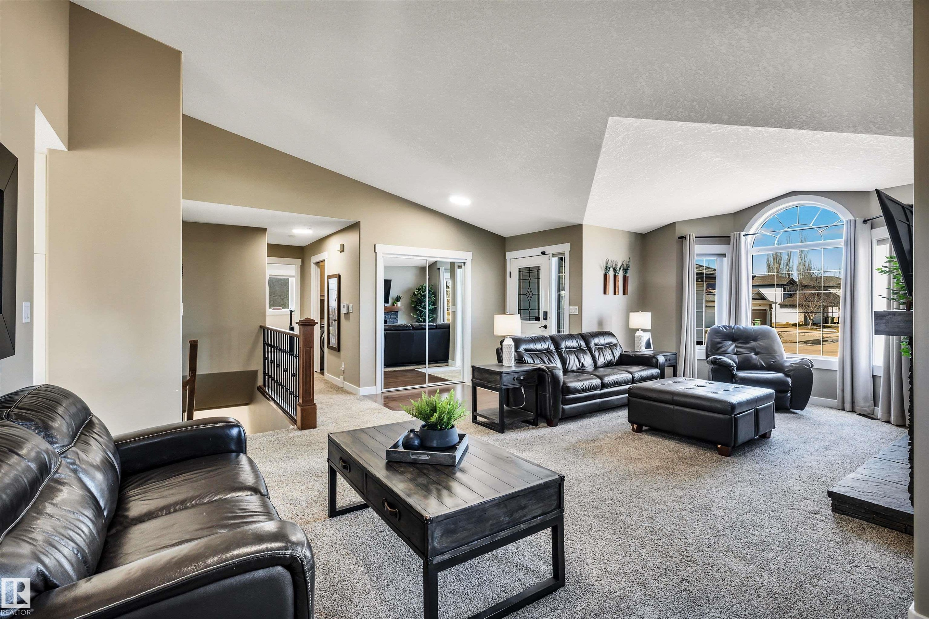 5201 40 Avenue, Beaumont, AB
