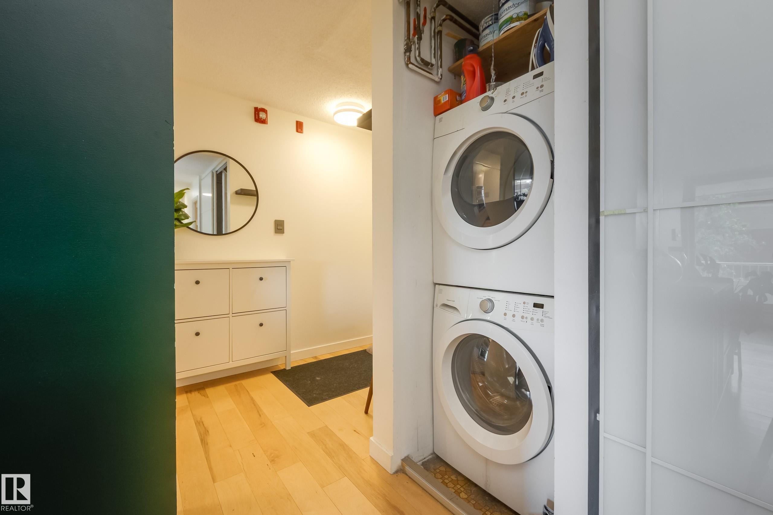 #504 9909 110 St Nw, Edmonton, AB - Indoor Photo Showing Laundry Room