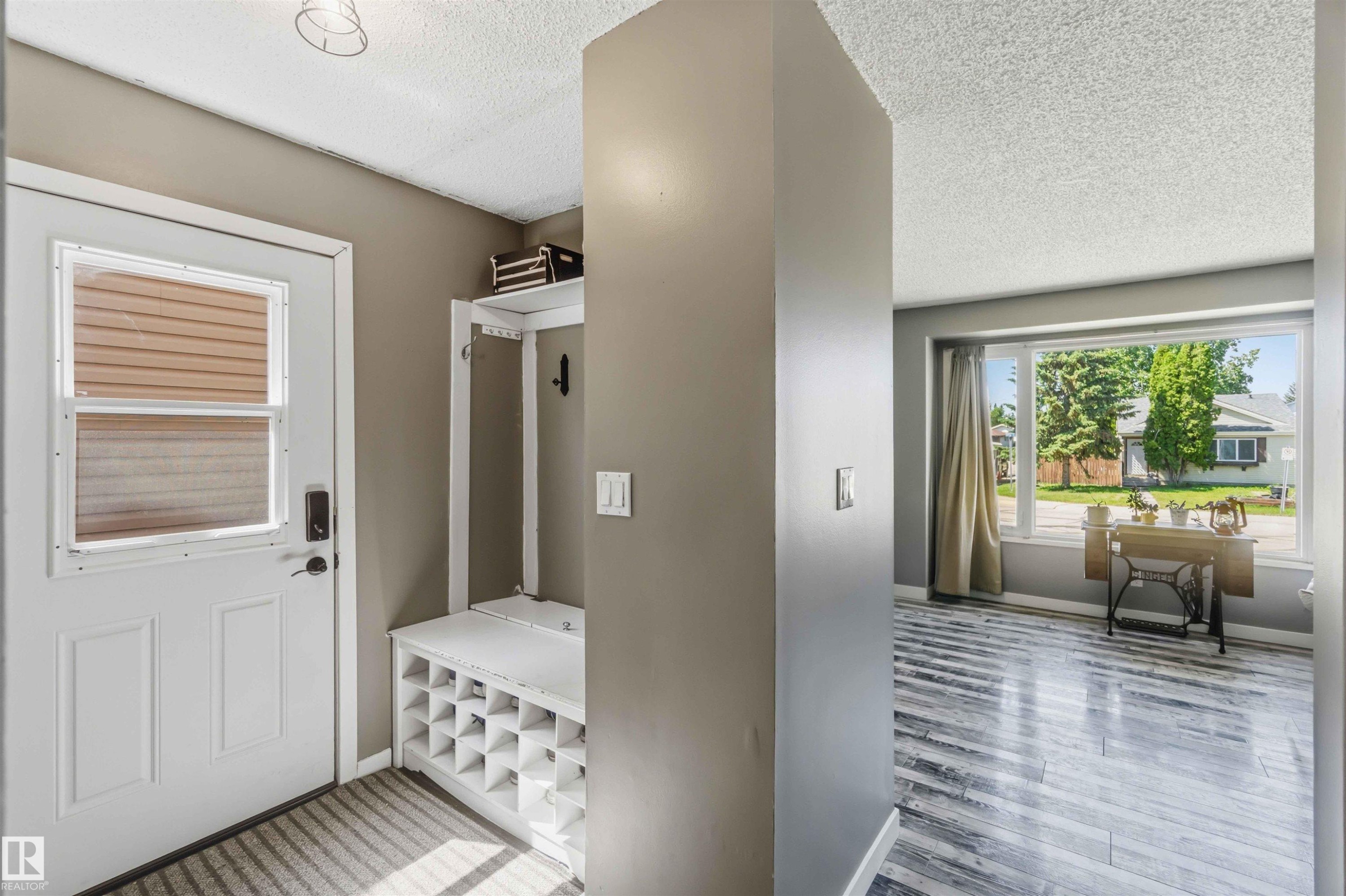 135 Birch Drive, Gibbons, AB