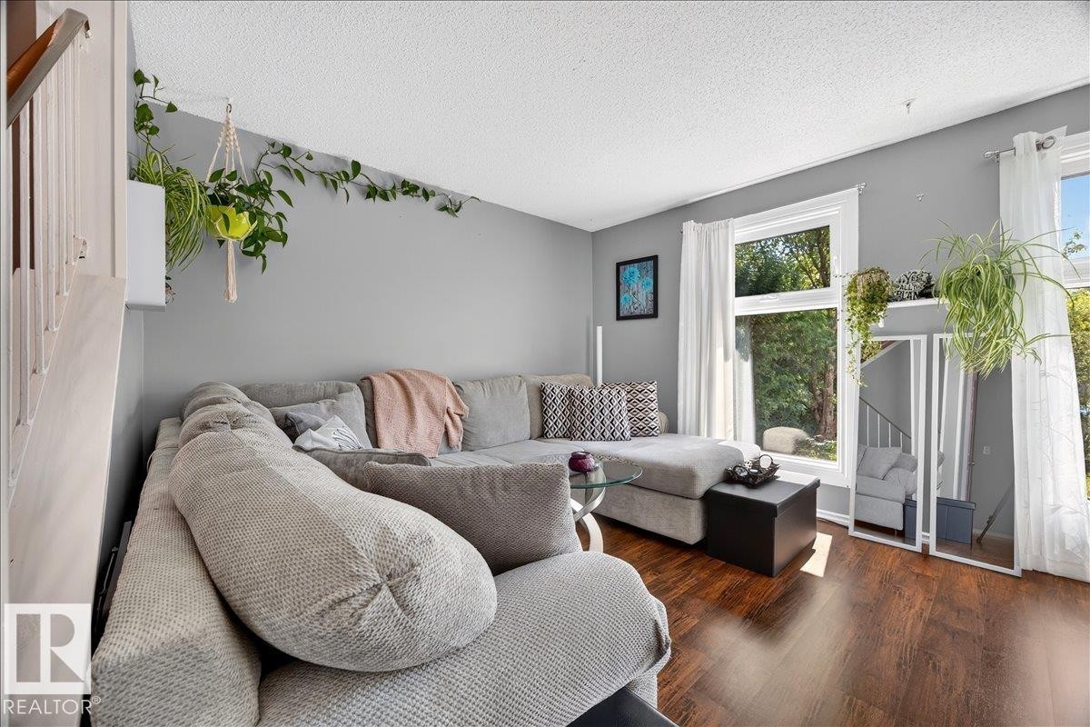 44 Birch Drive, Gibbons, AB
