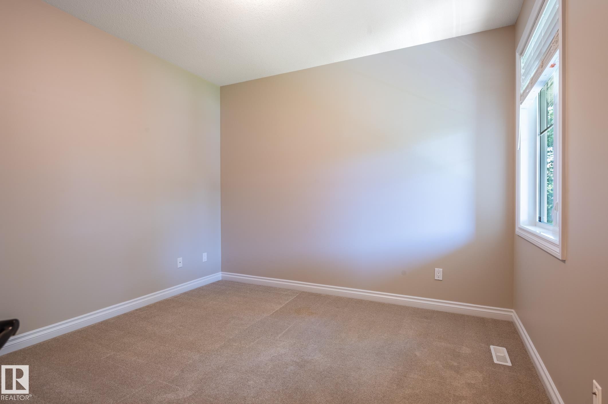20 1407 Glastonbury Boulevard Nw, Edmonton, AB